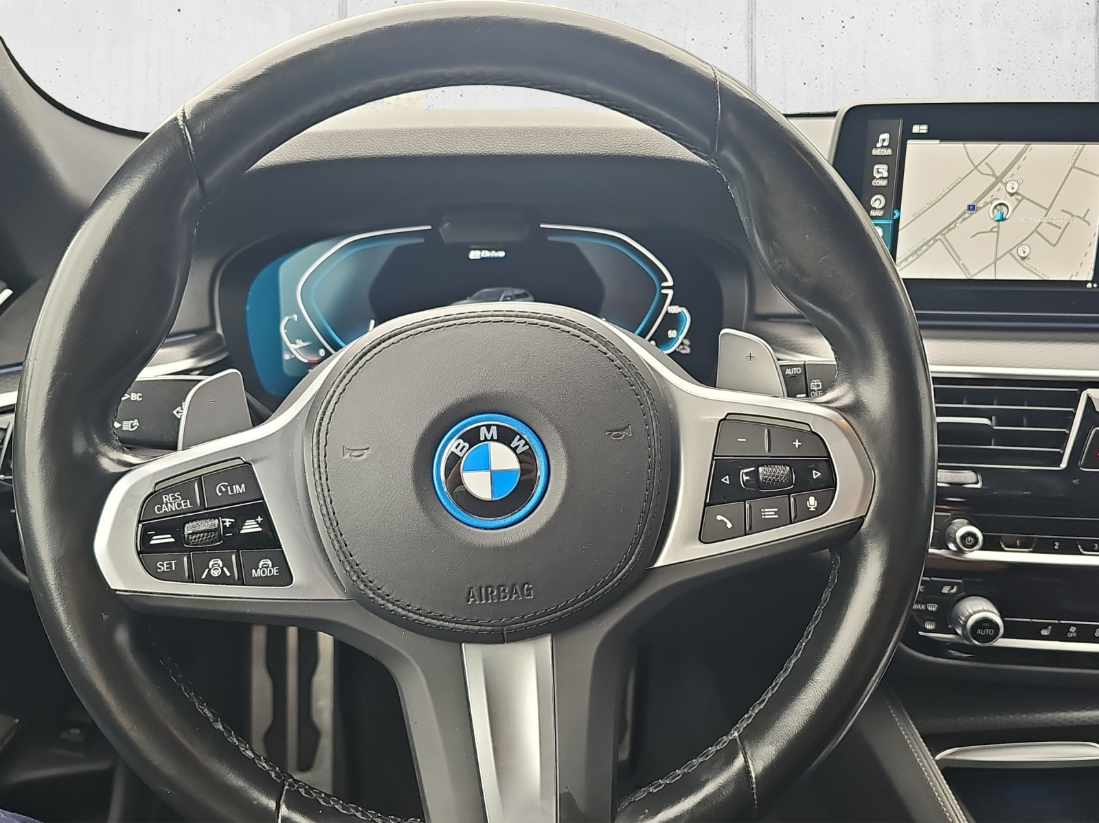BMW 530e xDrive M Sport Tour.-image-11