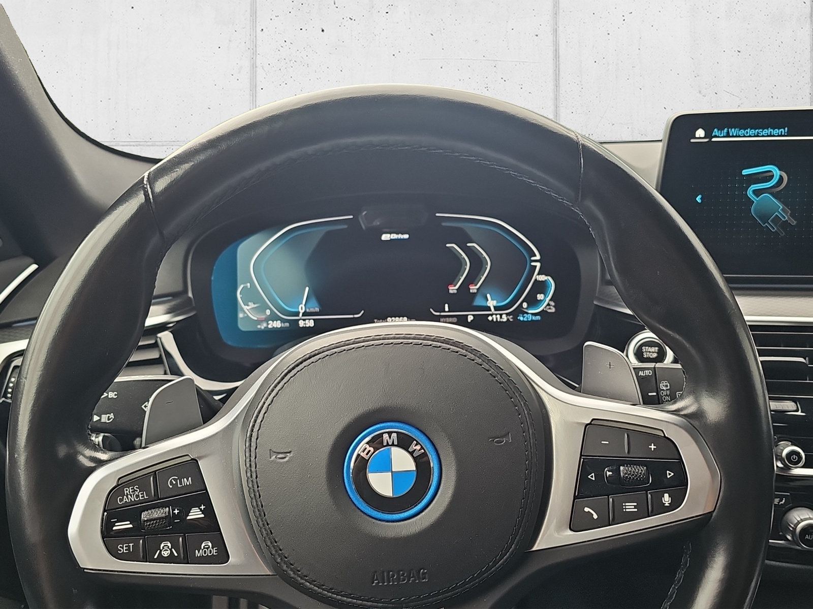 BMW 530e xDrive M Sport Tour.-image-13