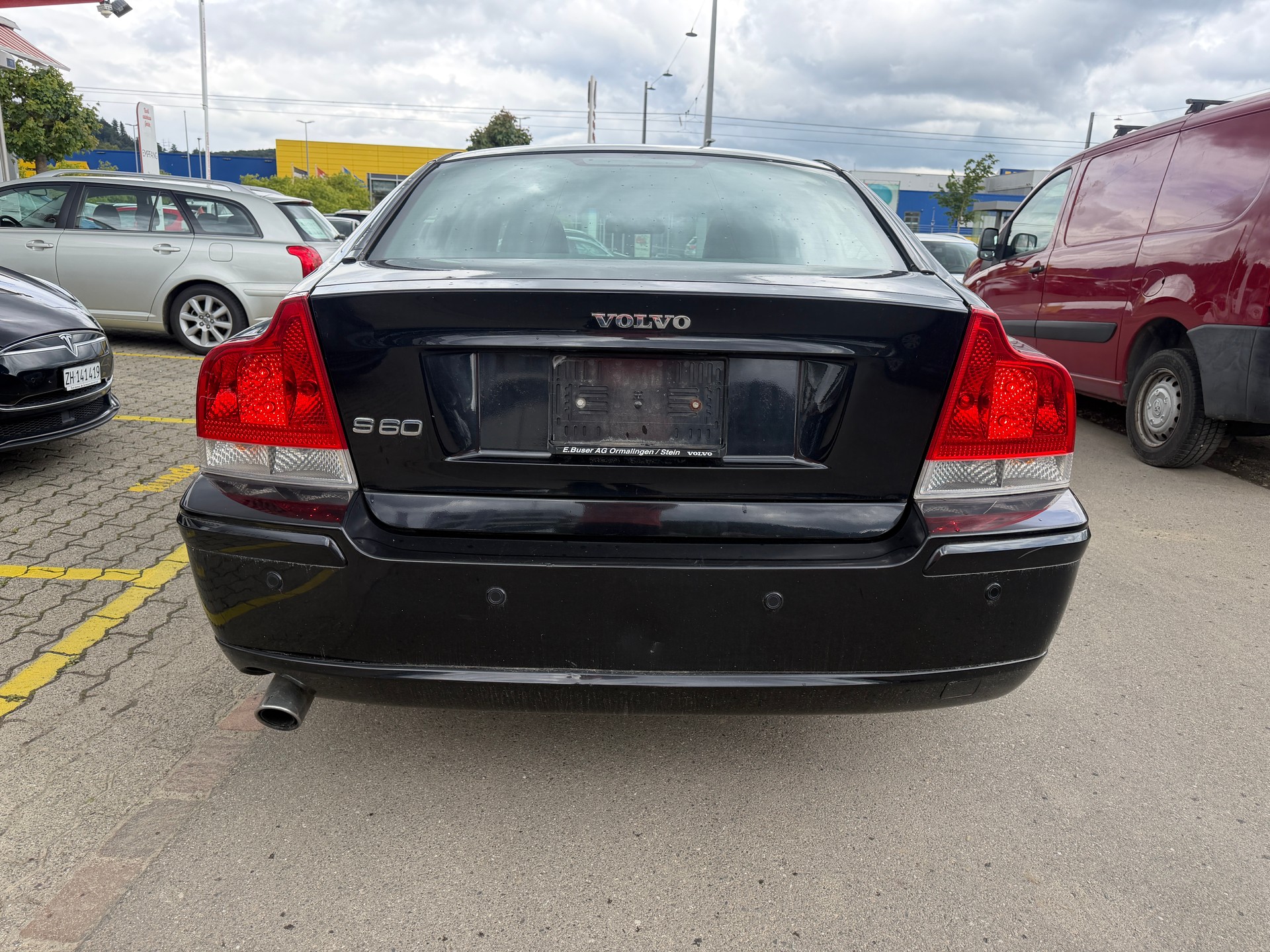 VOLVO S60 2.5T Momentum-image-5