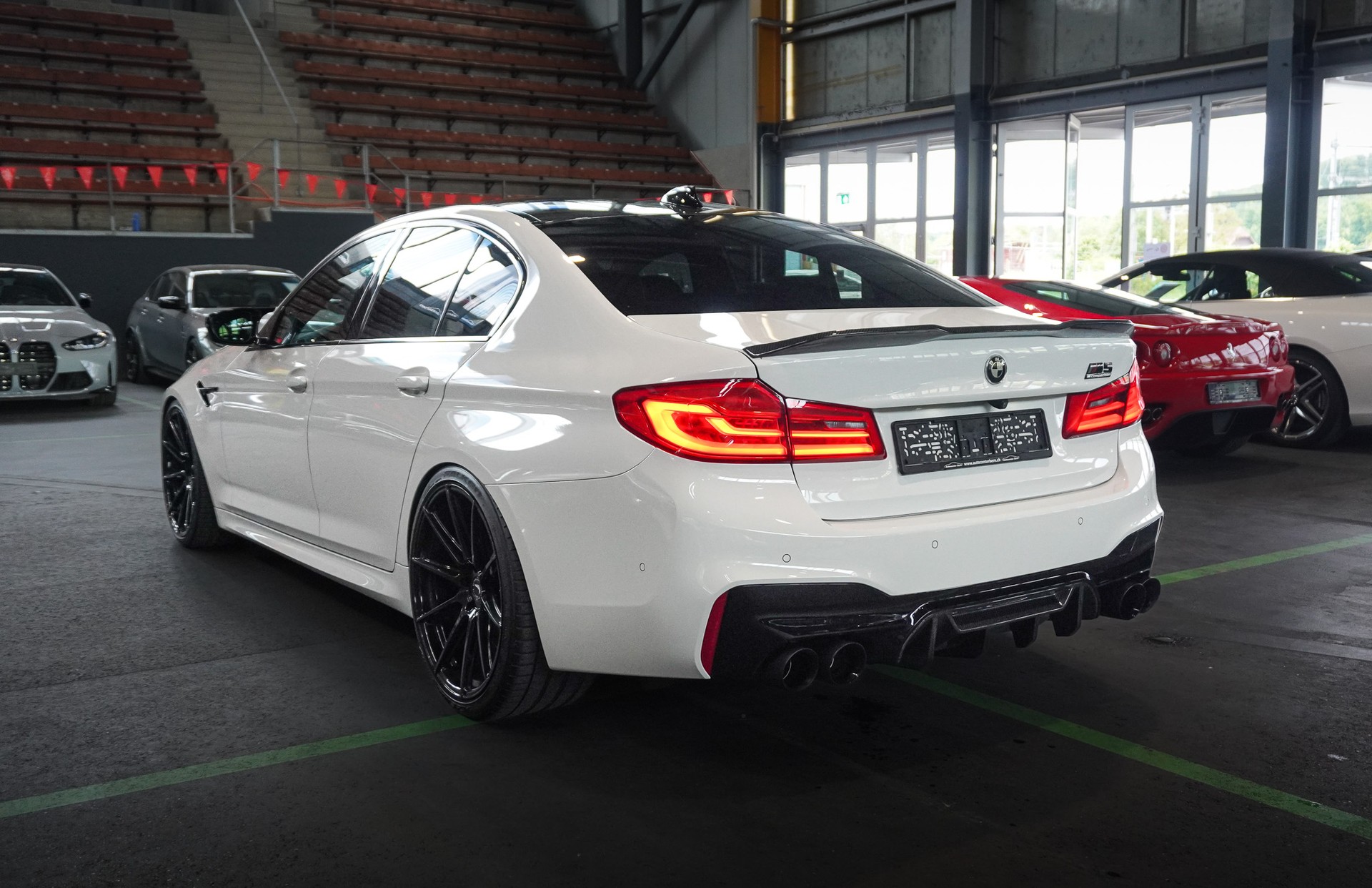 BMW M5 xDrive Competition Drivelogic-showroom-element-3