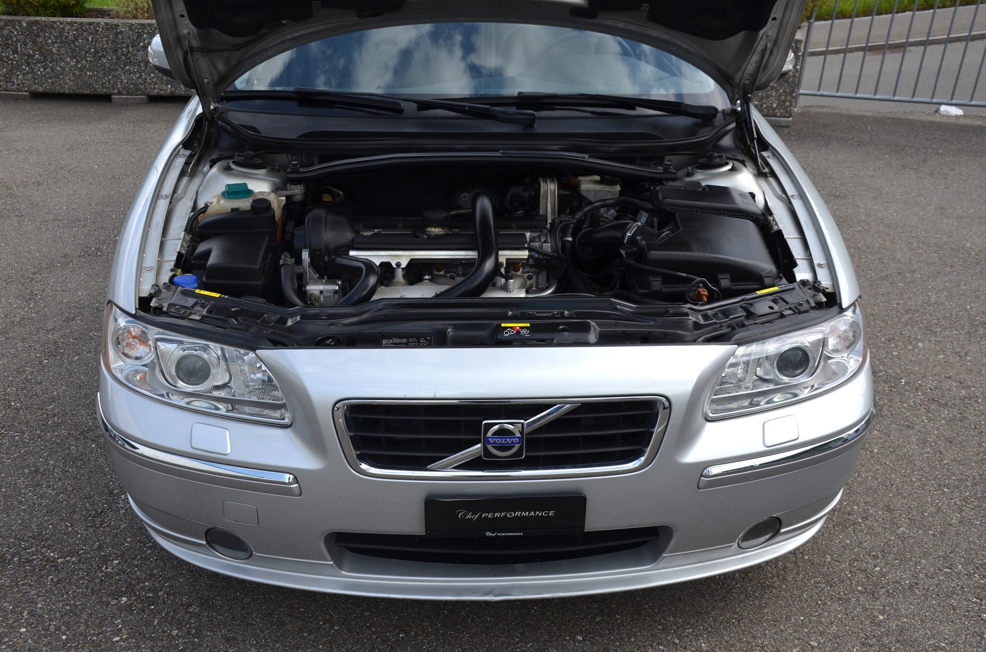 VOLVO S60 2.5T Stockholm Geartronic-image-12