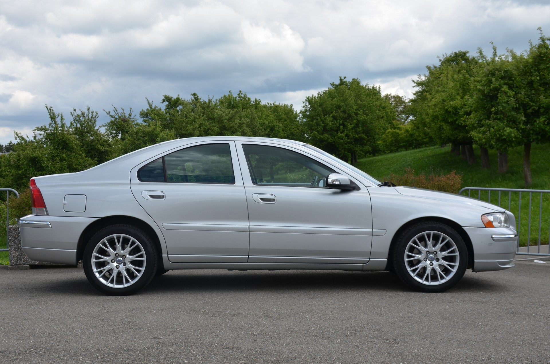 VOLVO S60 2.5T Stockholm Geartronic-image-6