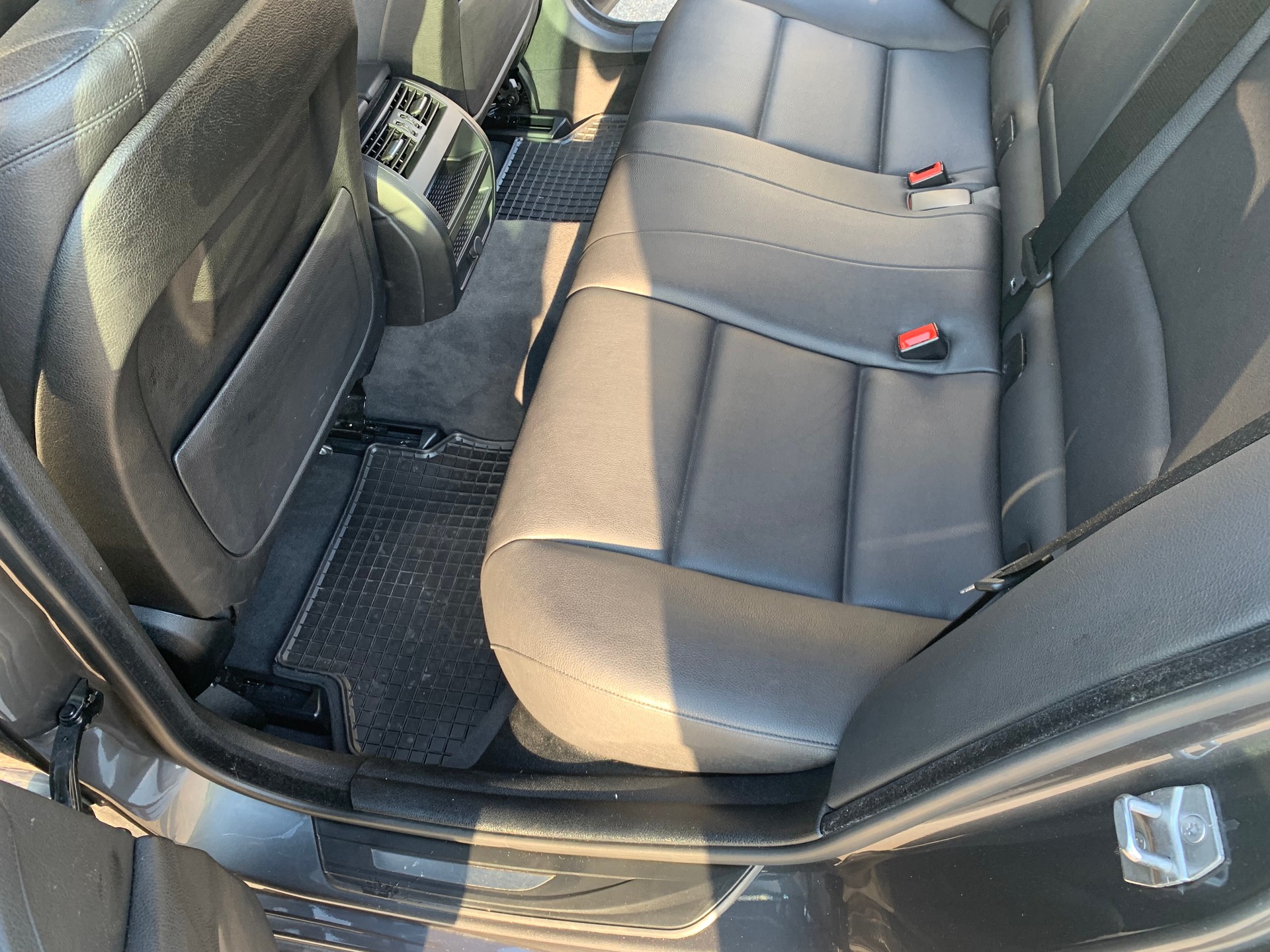 BMW 520d Touring xDrive Luxury Line Steptronic-image-9