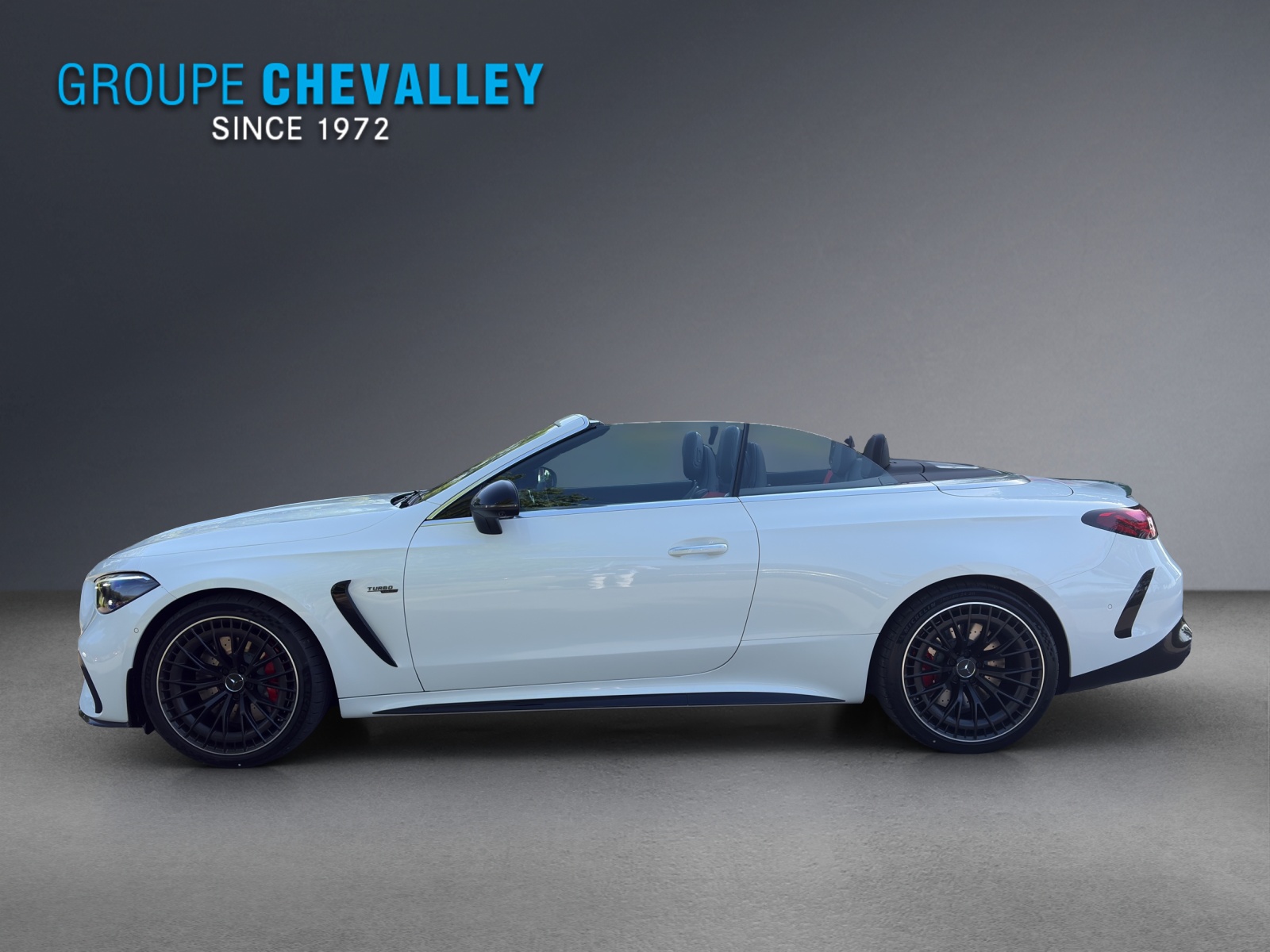 MERCEDES-BENZ CLE AMG 53 Cabrio 4Matic+ 9G-Tronic-showroom-element-2