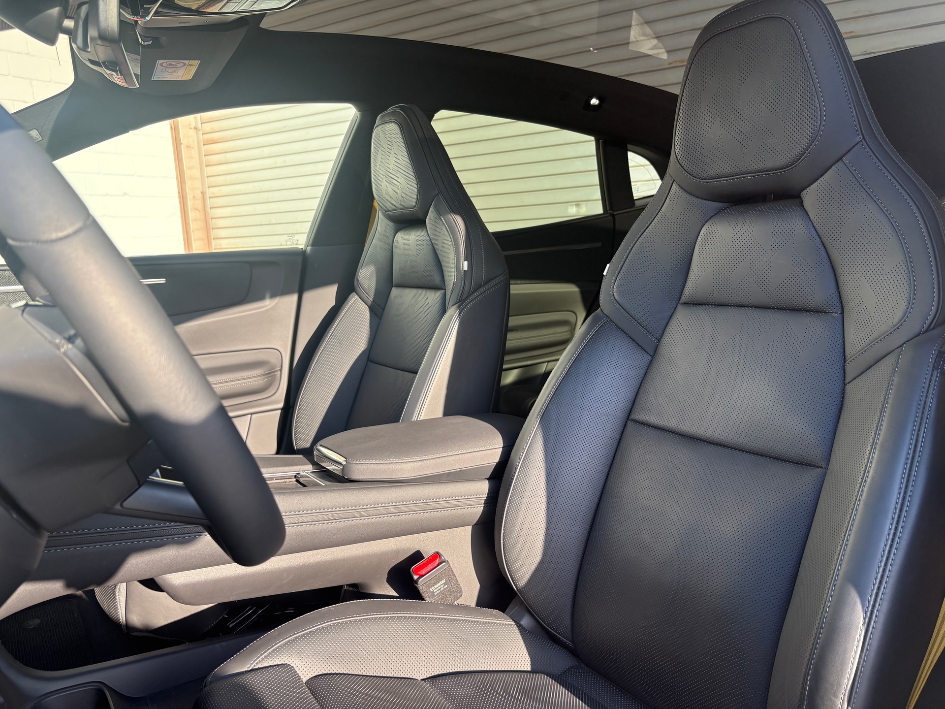 POLESTAR Polestar 4 Long Range Dual 100kWh-image-7