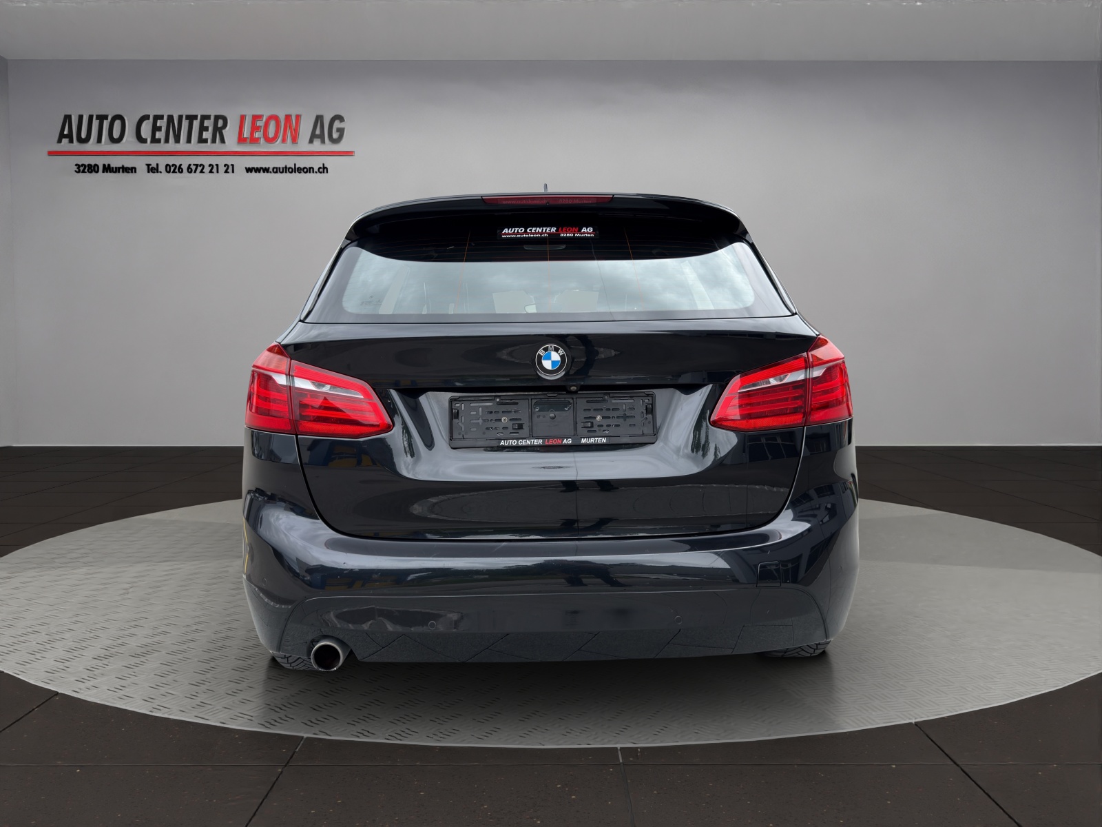 BMW 218d xDrive Active Tourer Steptronic-image-4