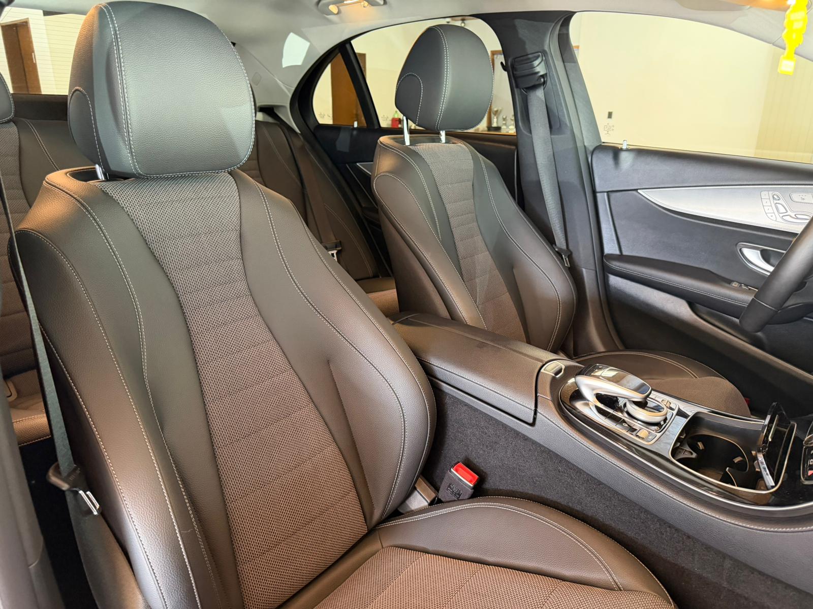 MERCEDES-BENZ E 200 Exclusive 4Matic 9G-Tronic-image-19