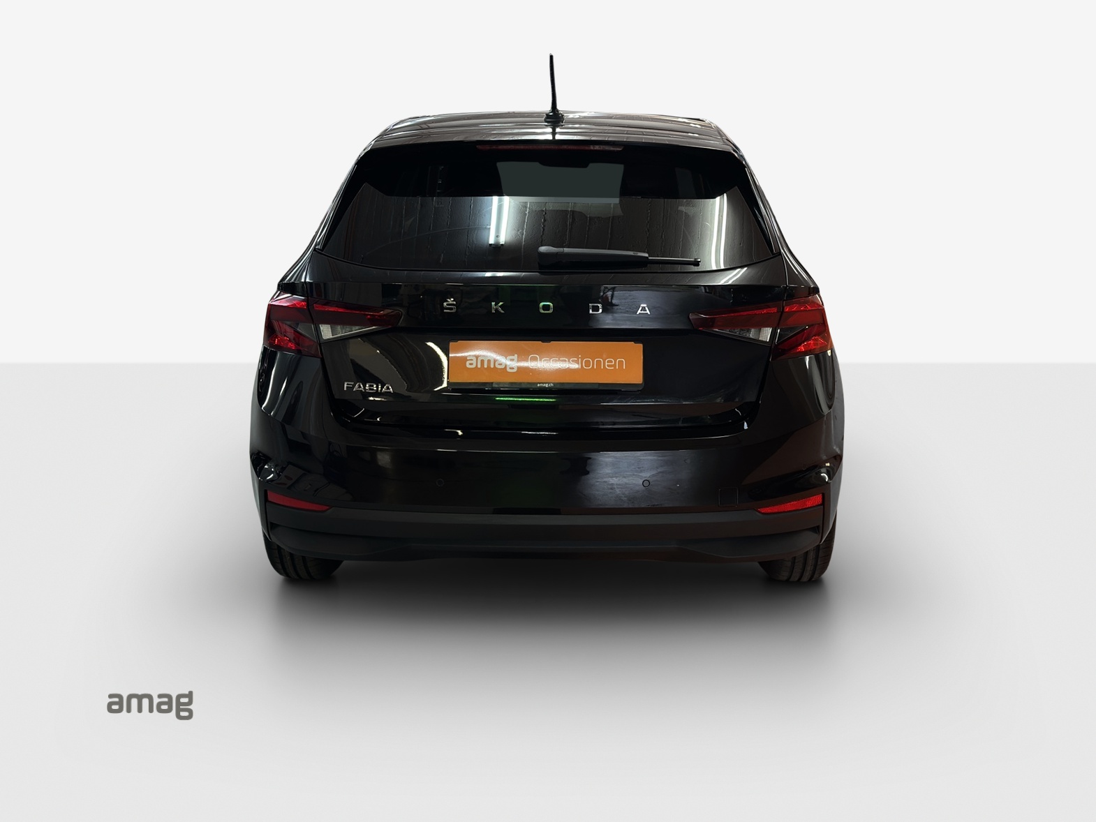 SKODA Fabia 1.0 TSI Ambition DSG-showroom-element-3