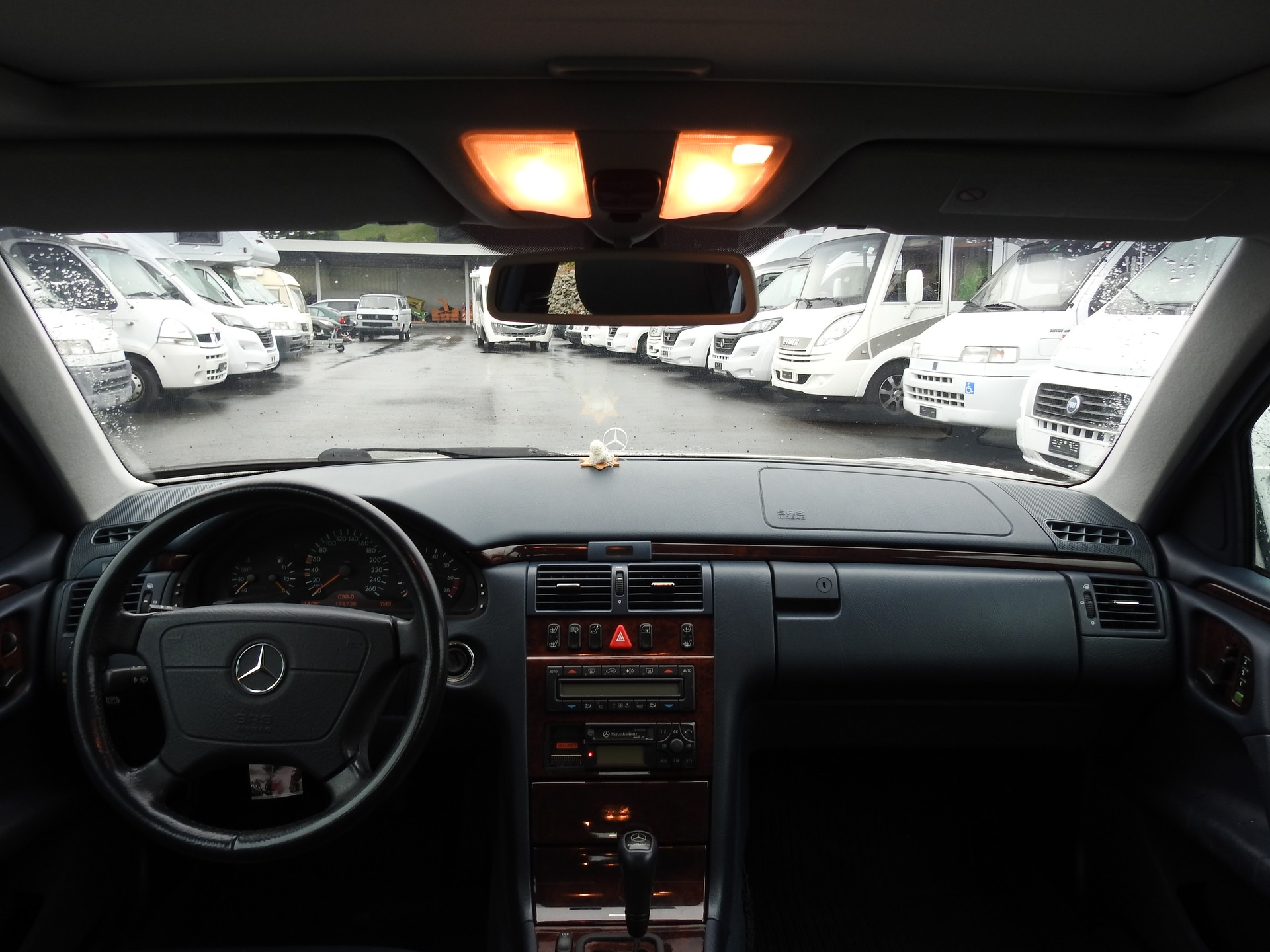 MERCEDES-BENZ E 430 Elégance Automatic-image-15