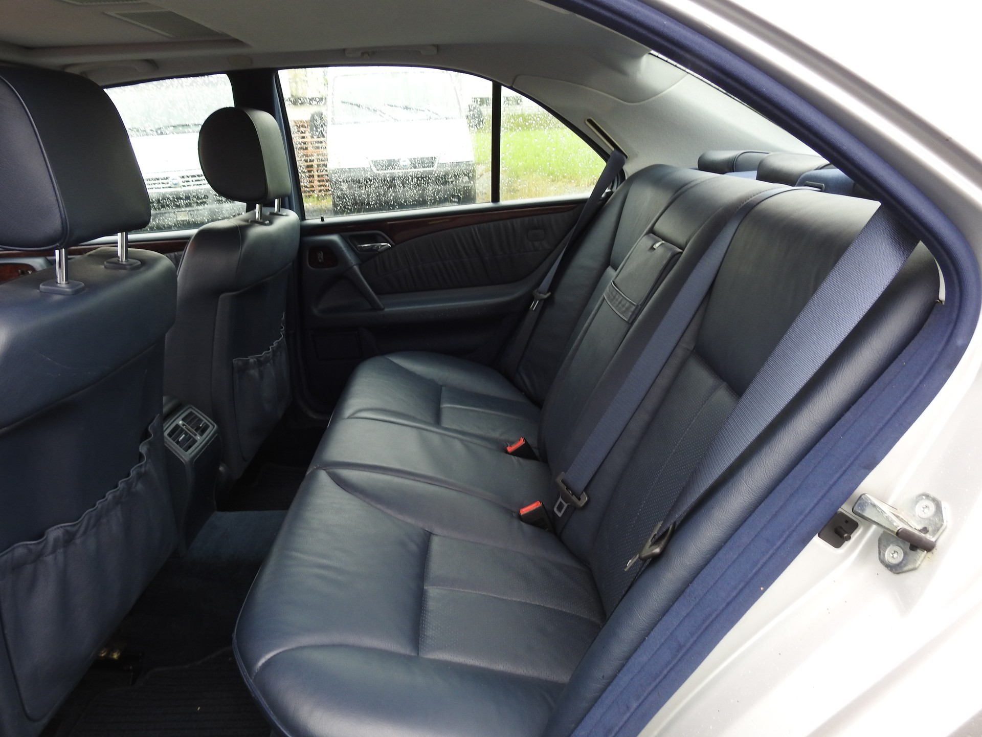 MERCEDES-BENZ E 430 Elégance Automatic-image-13