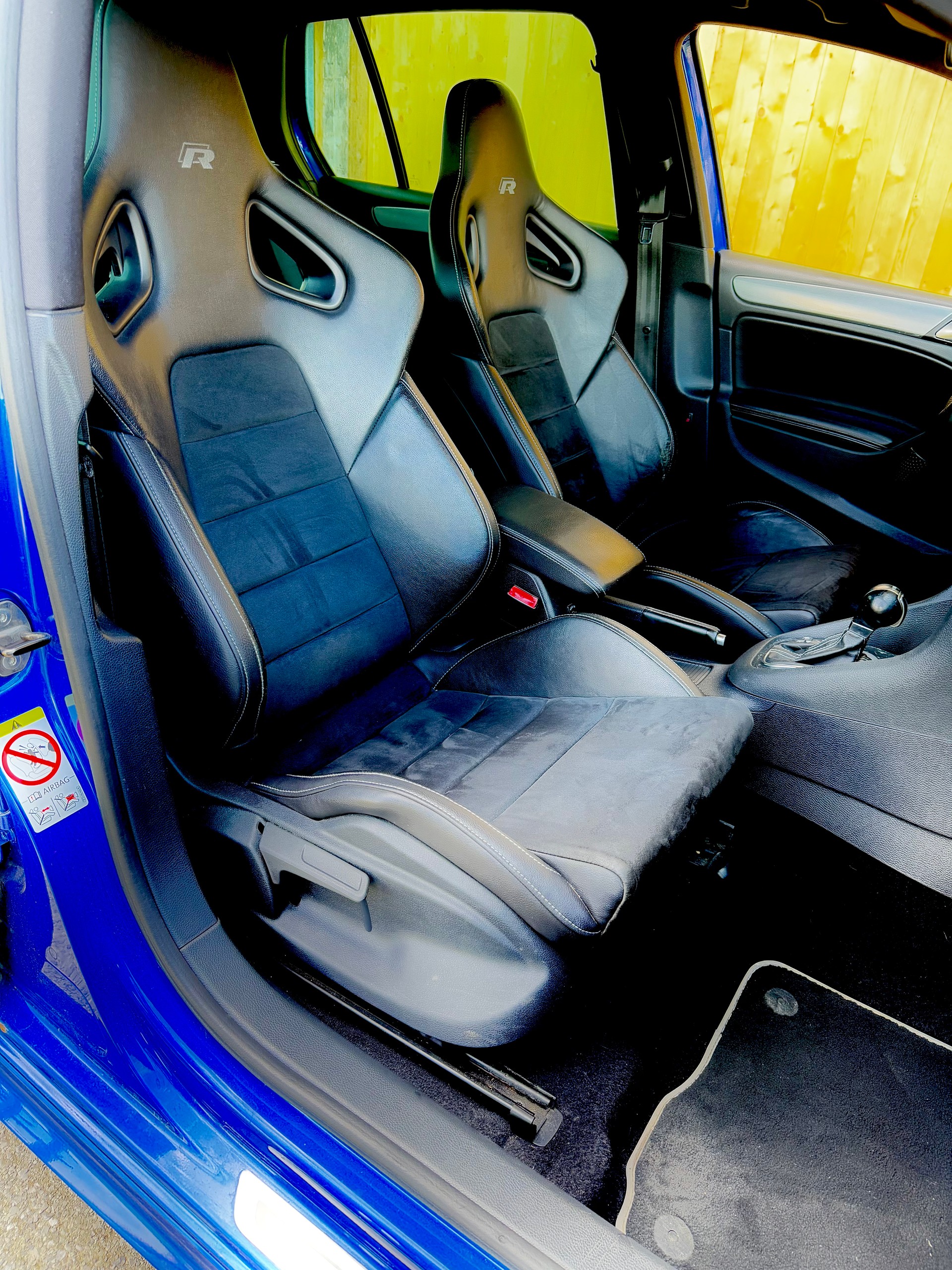 VW Golf 2.0 TSI R 4Motion DSG-image-9