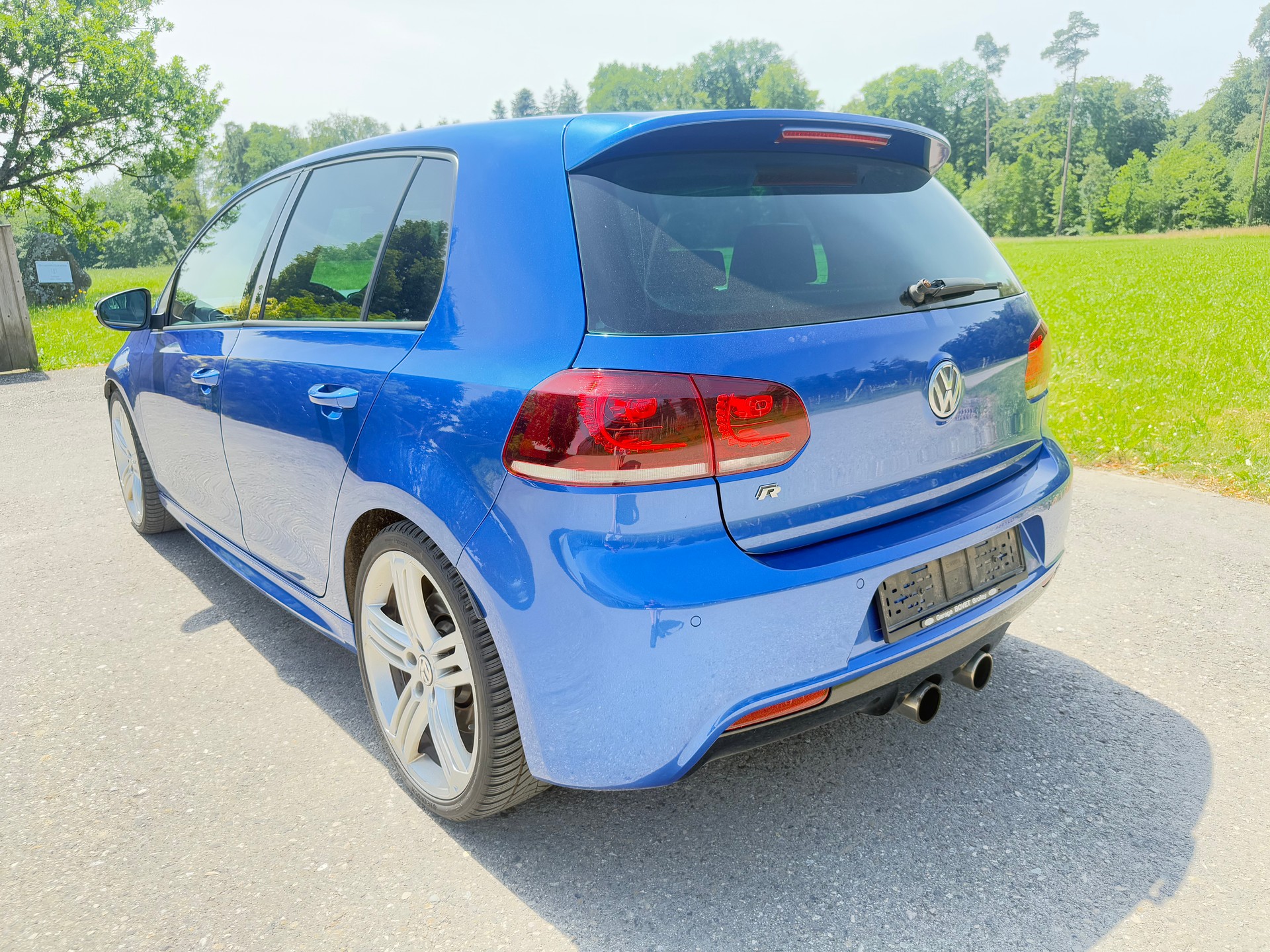 VW Golf 2.0 TSI R 4Motion DSG-image-6
