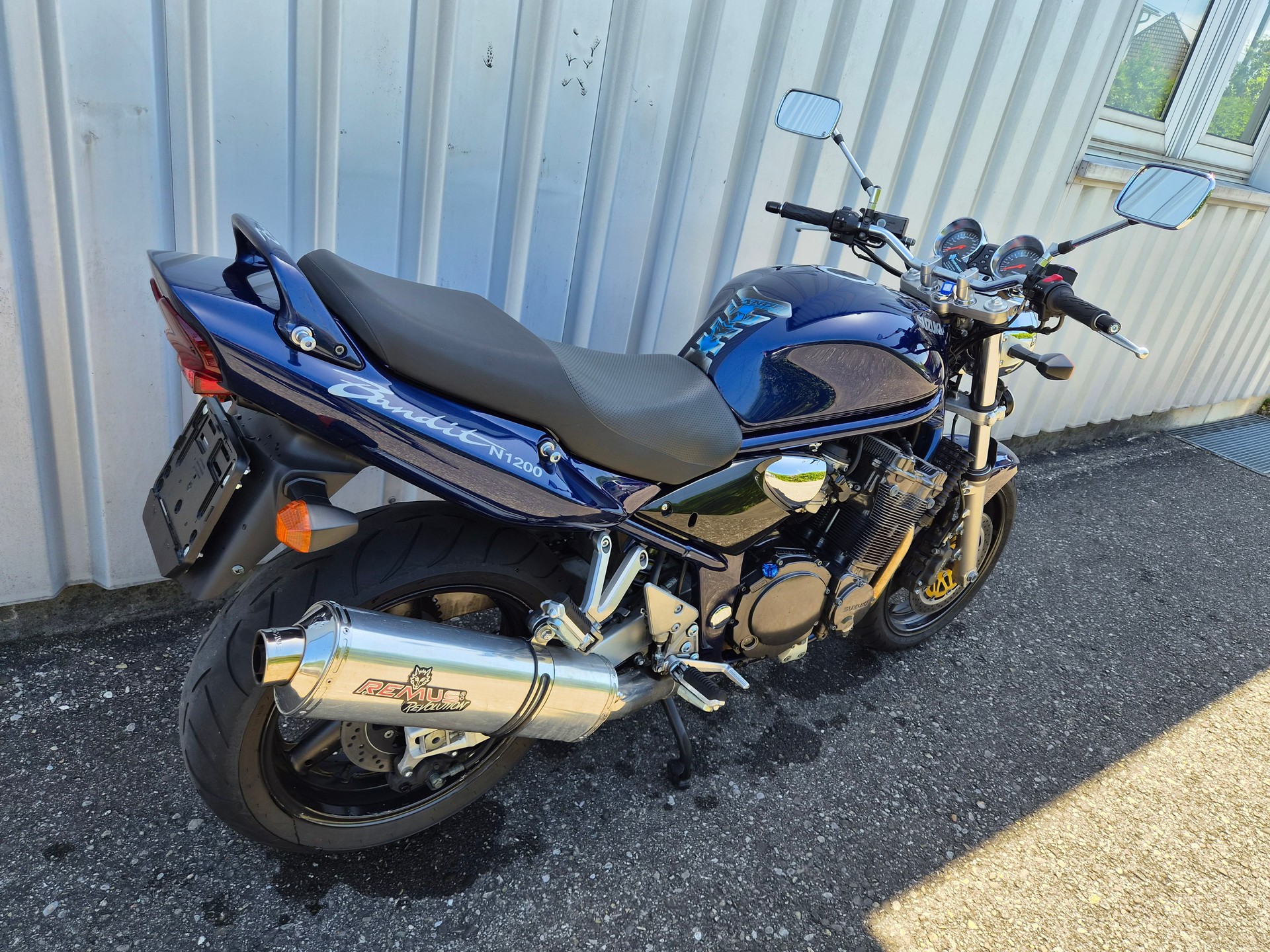 SUZUKI GSF 1200 Bandit-image-4