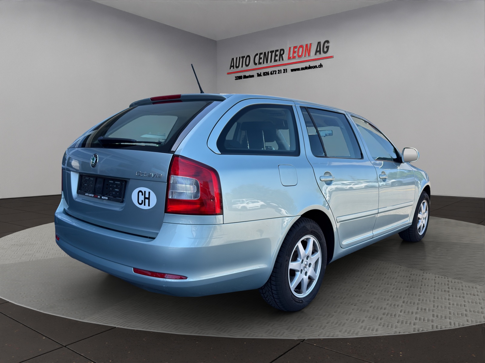 SKODA Octavia Combi 1.4 TSI Ambition-image-5