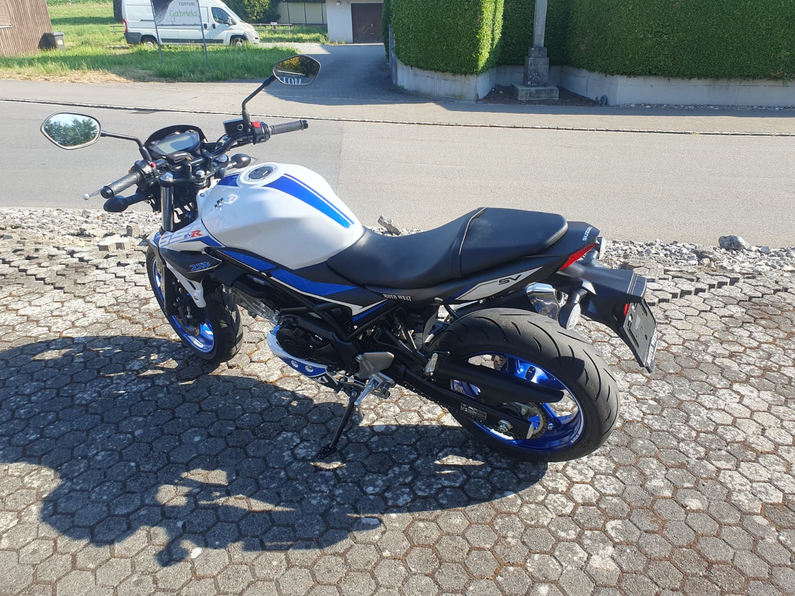 SUZUKI SV 650 Sport Edition ABS (35kW)-image-3