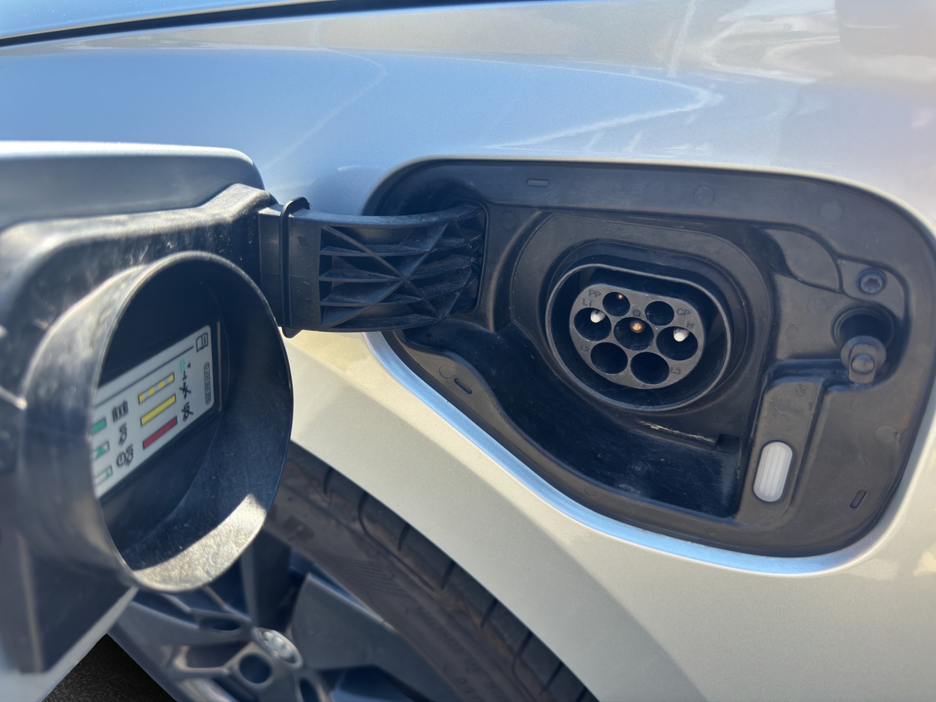 SKODA Octavia Combi 1.4 TSI PHEV DSG RS-image-21