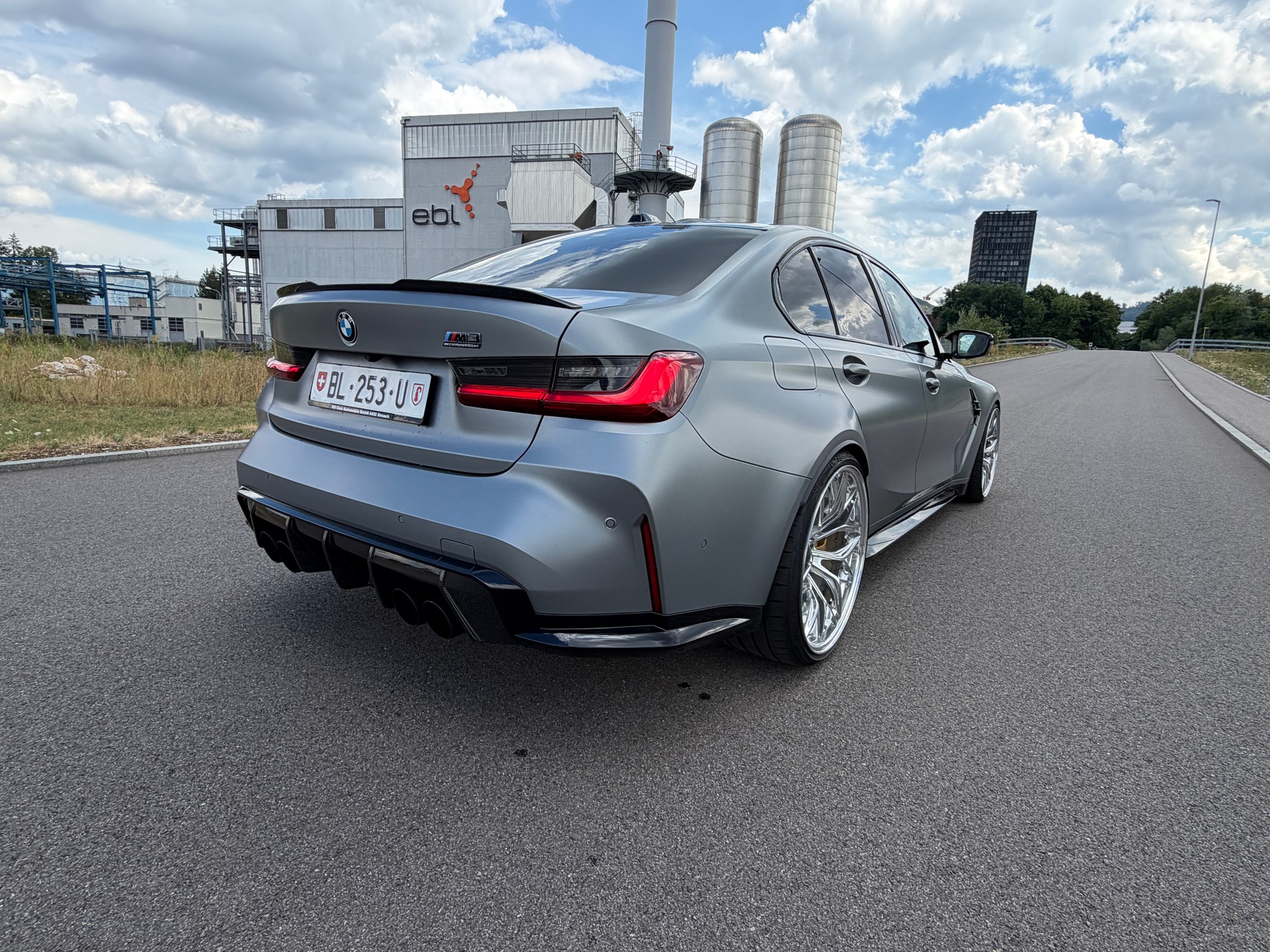 BMW M3 Competition M xDrive-image-7