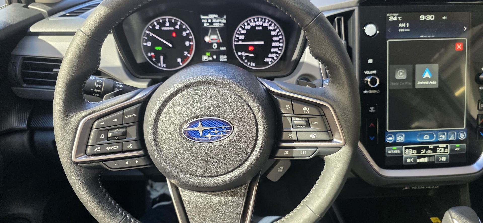 SUBARU Crosstrek 2.0 e-Boxer Swiss Plus AWD Lineartronic-image-12
