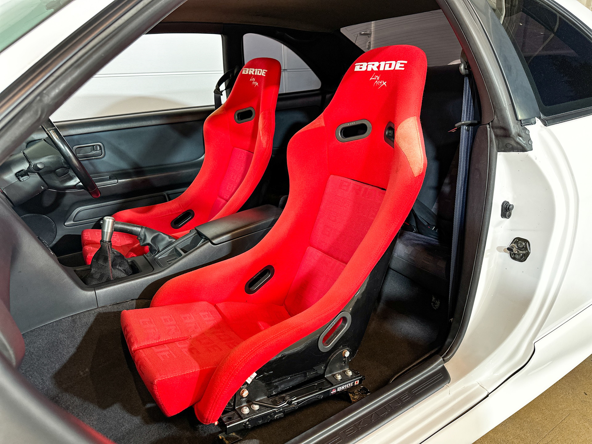 NISSAN R33 GTS-T-image-12