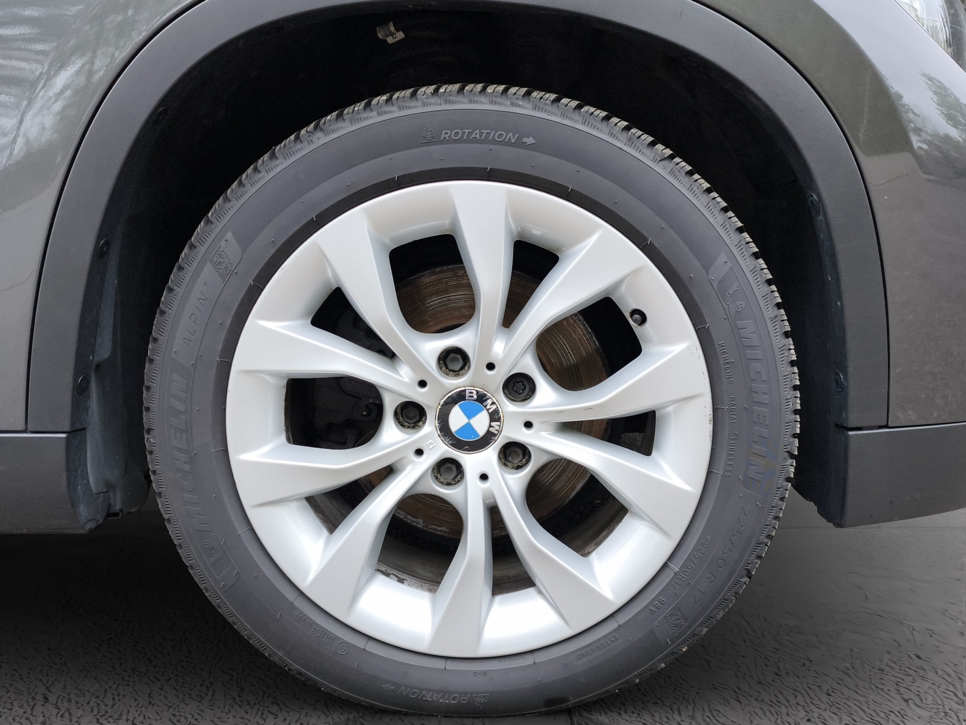 BMW X1 xDrive 20i Steptronic-image-18