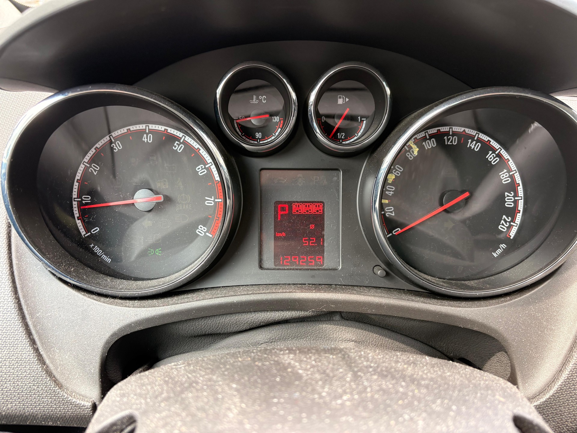 OPEL Meriva 1.4 Turbo Cosmo Automatic-image-14