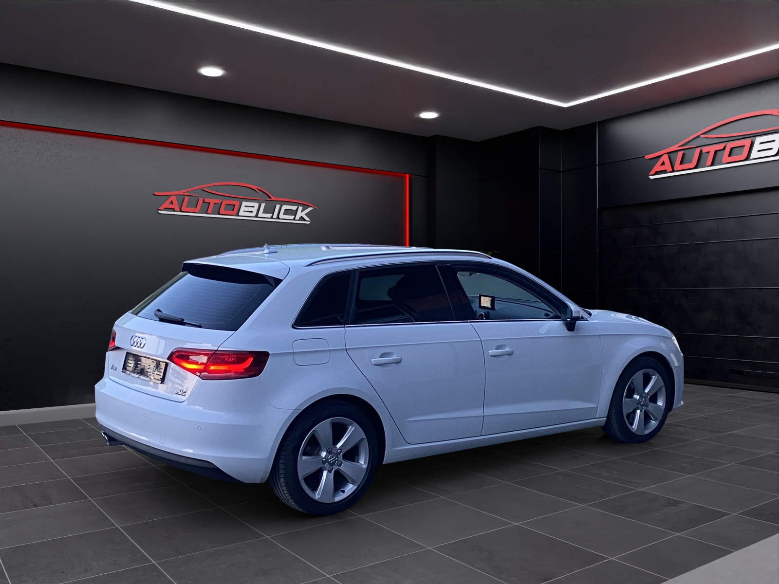 AUDI A3 Sportback 2.0 TDI Ambiente Quattro S-tronic 2.0 TDI Quattro (4x4) 184 PS | Automat | 109’000 km | Frisch ab MFK & Service-showroom-element-3