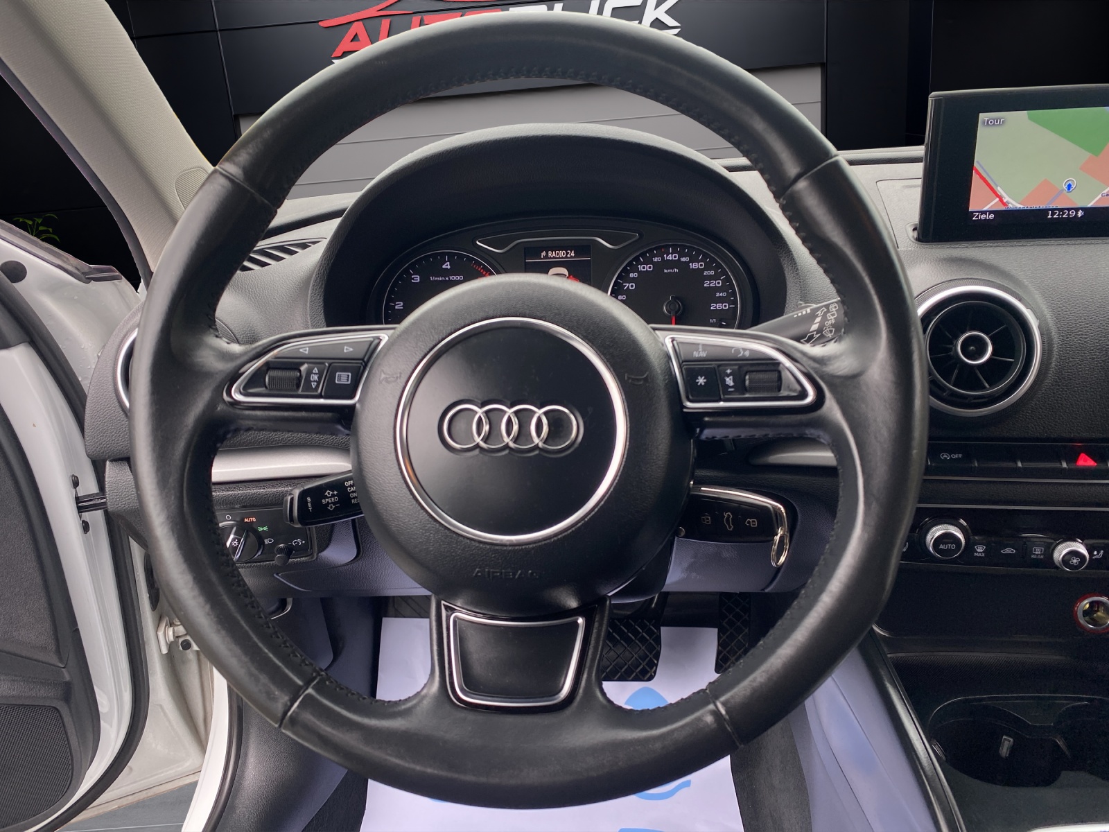 AUDI A3 Sportback 2.0 TDI Ambiente Quattro S-tronic 2.0 TDI Quattro (4x4) 184 PS | Automat | 109’000 km | Frisch ab MFK & Service-image-16