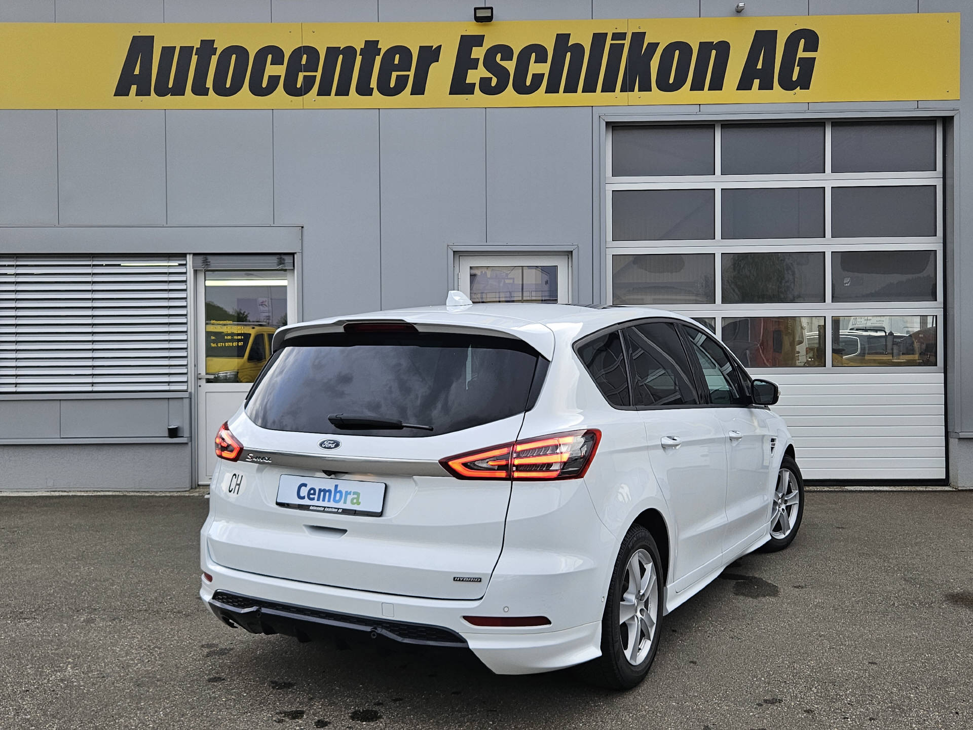 FORD S-Max 2.5 Hybrid ST-Line * 7- Plätzer * Absolute Top Ausstattung *-showroom-element-3
