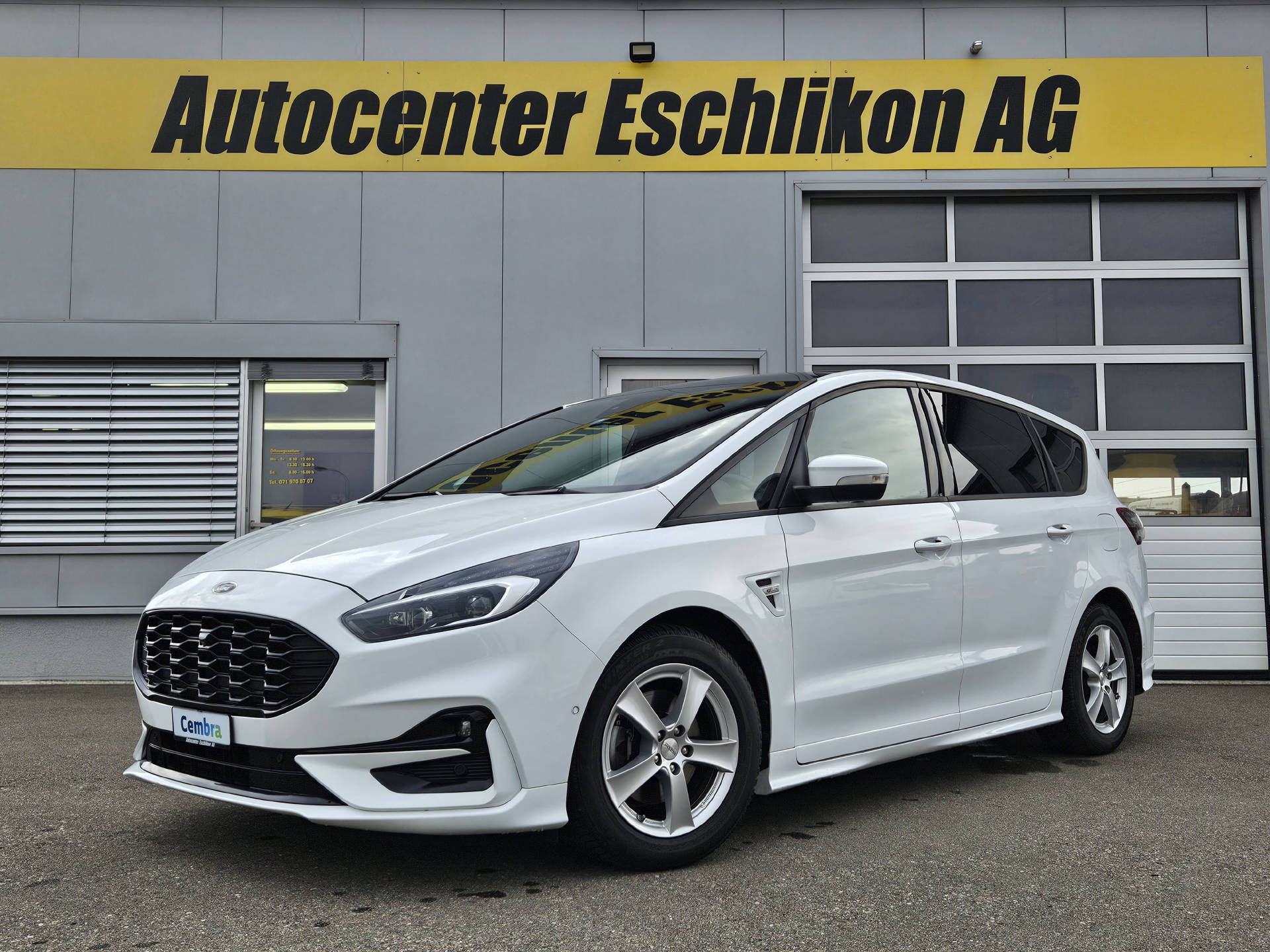 FORD S-Max 2.5 Hybrid ST-Line * 7- Plätzer * Absolute Top Ausstattung *-showroom-element-1