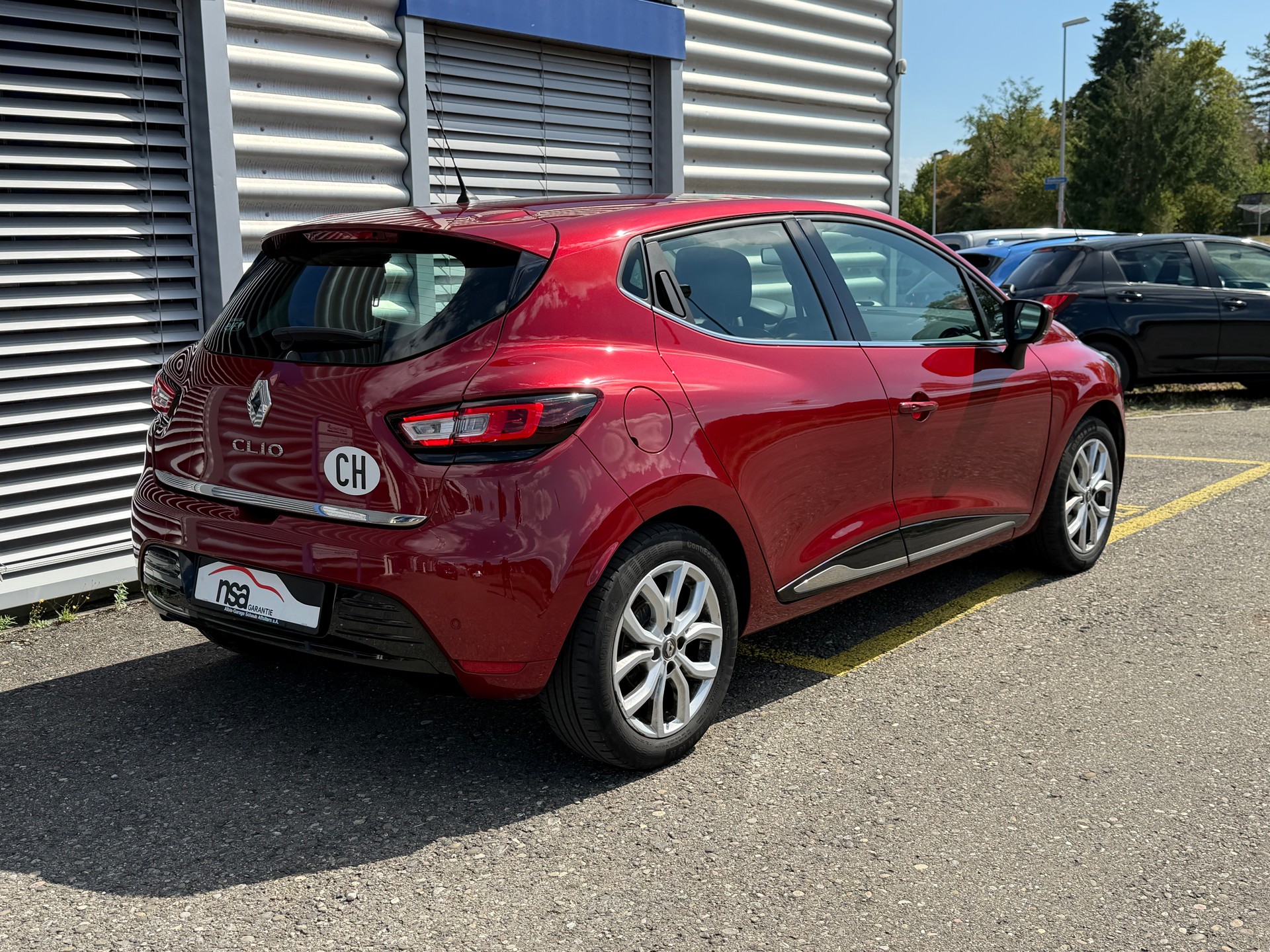 RENAULT Clio 1.2 TCe 120 Intens S/S-showroom-element-2