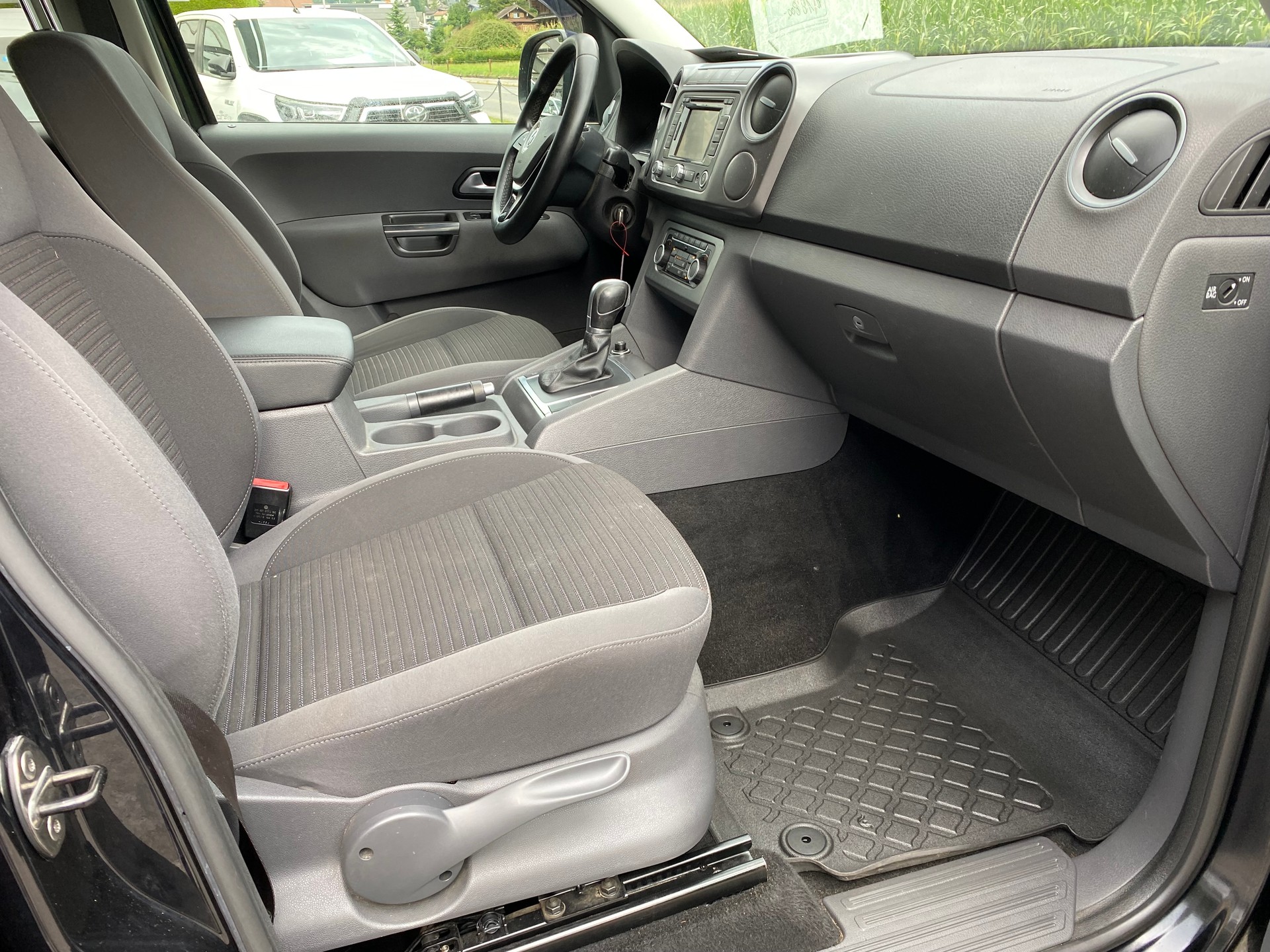 VW Amarok 2.0 BiTDI Highline 4Motion permanent A-image-6