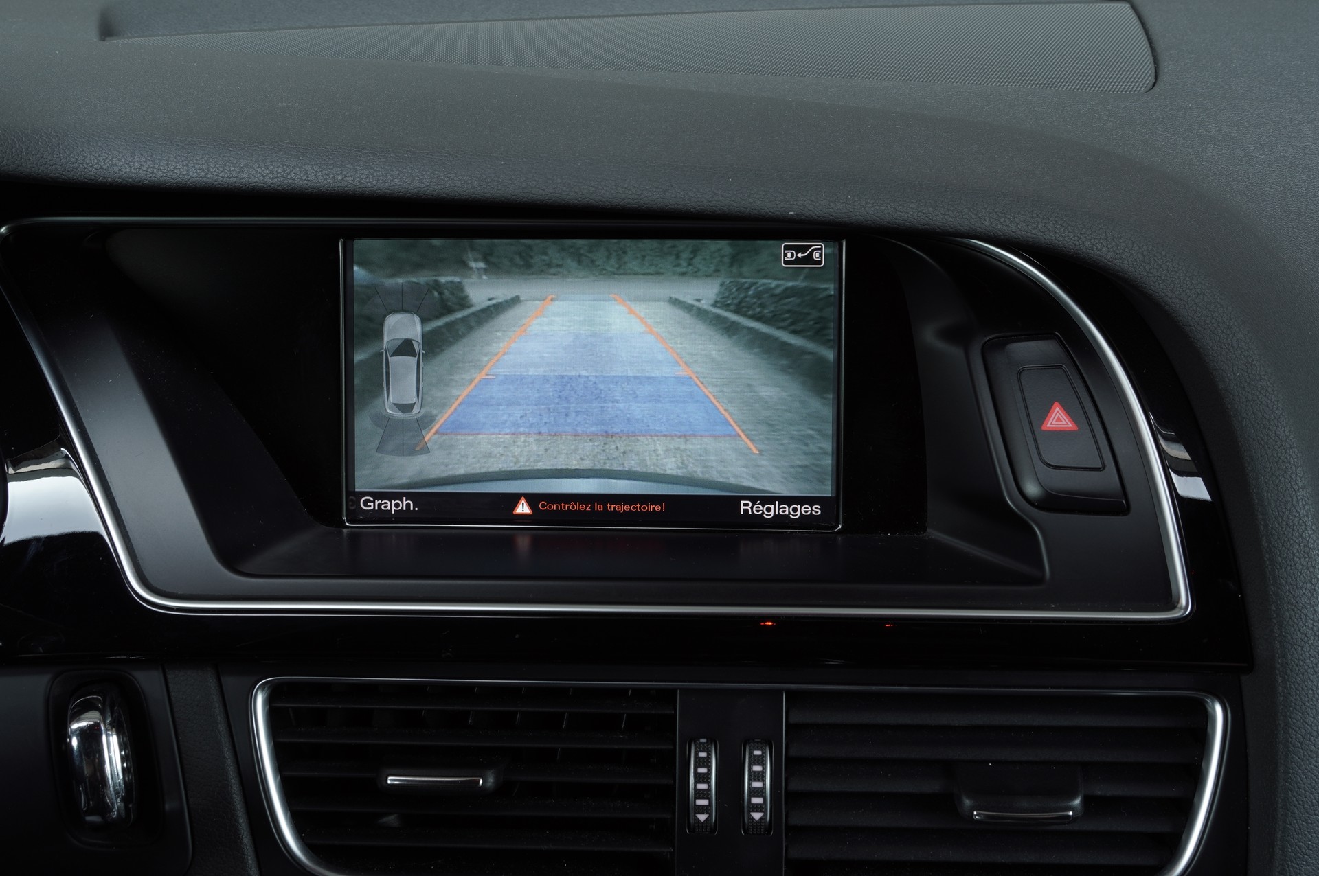 AUDI RS4 Avant 4.2 FSI V8 quattro S-tronic-image-12
