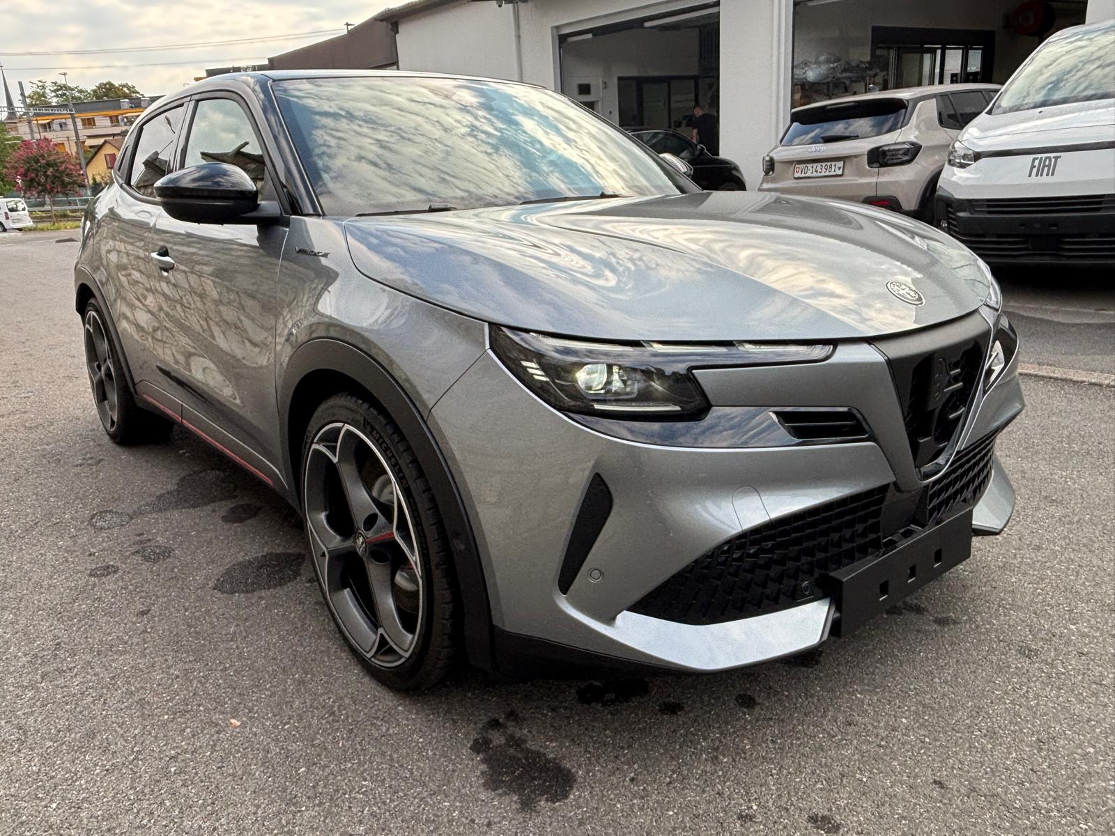 ALFA ROMEO JUNIOR Elettrica Veloce Sport Tech Sky-showroom-element-2