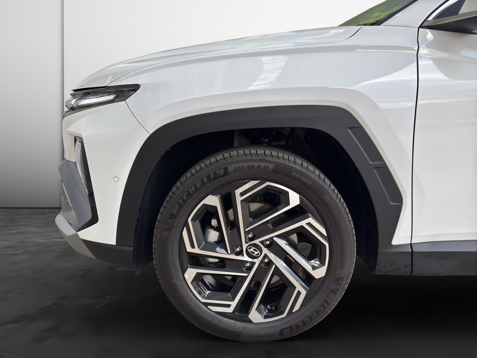 HYUNDAI Tucson 1.6 T-GDi HEV Vertex 4WD MY25-image-15