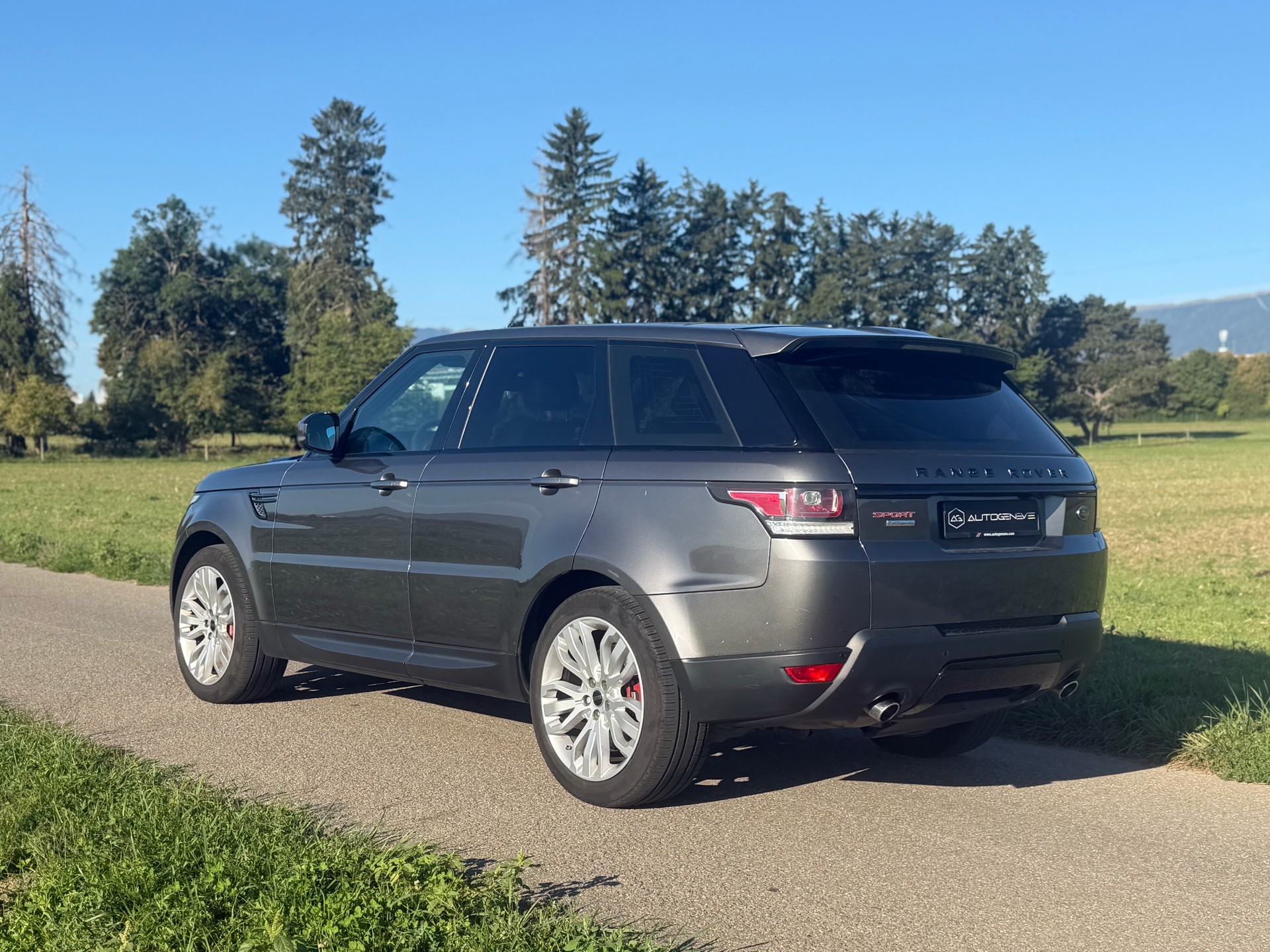 LAND ROVER Range Rover Sport 3.0 SDV6 Autobiography Automatic-image-5