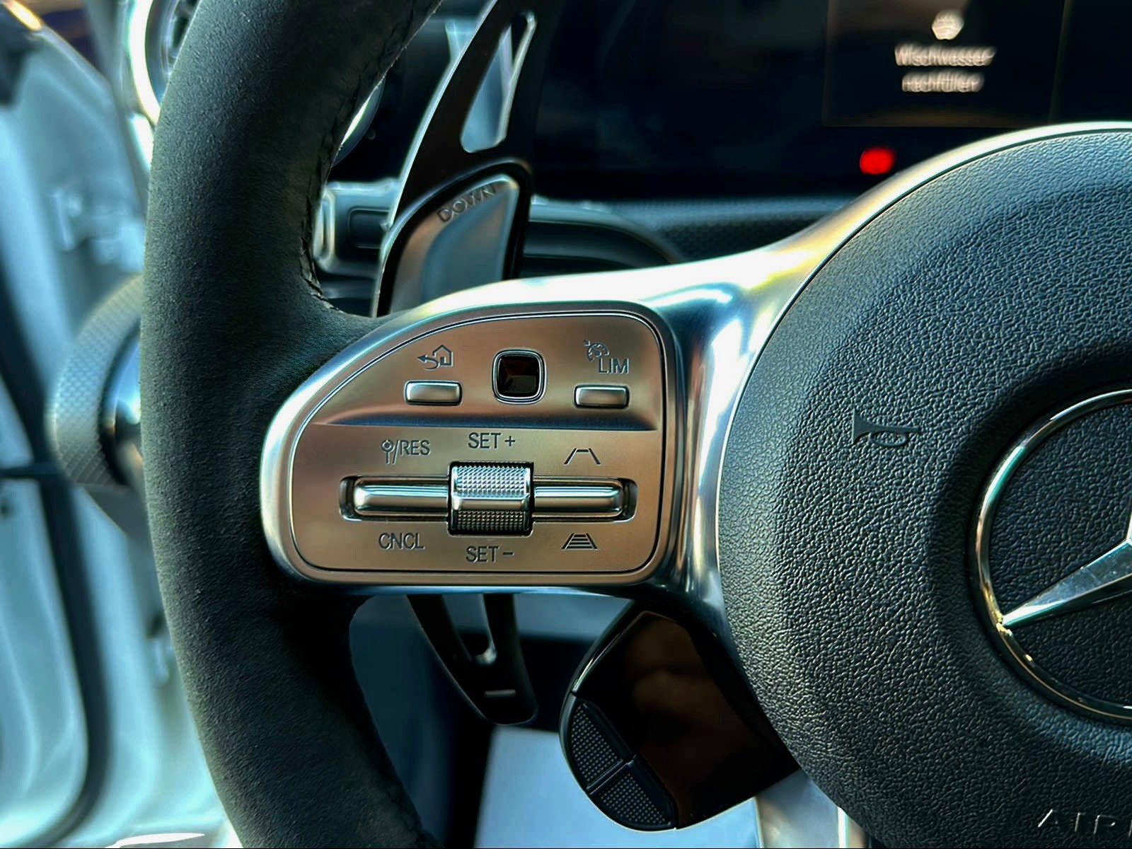 MERCEDES-BENZ CLA 45 S AMG 4Matic+ 8G-DCT-image-12