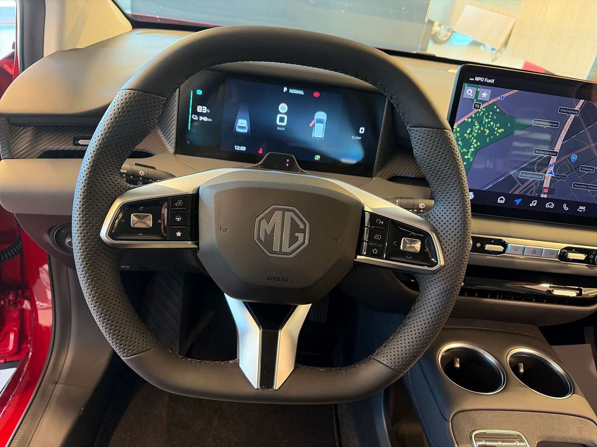MG 4 EV 64kWh Premium Facelift Automat-image-14