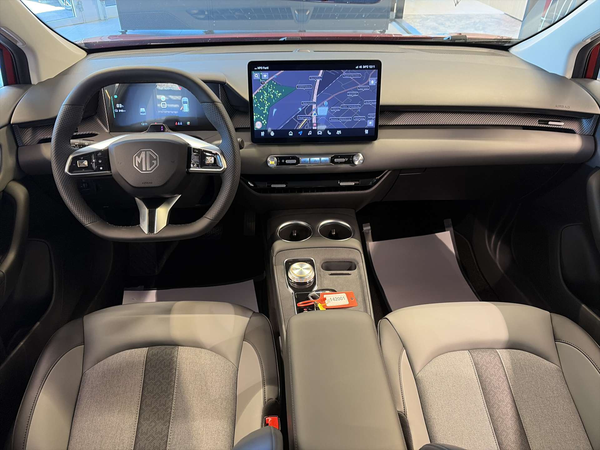 MG 4 EV 64kWh Premium Facelift Automat-image-13