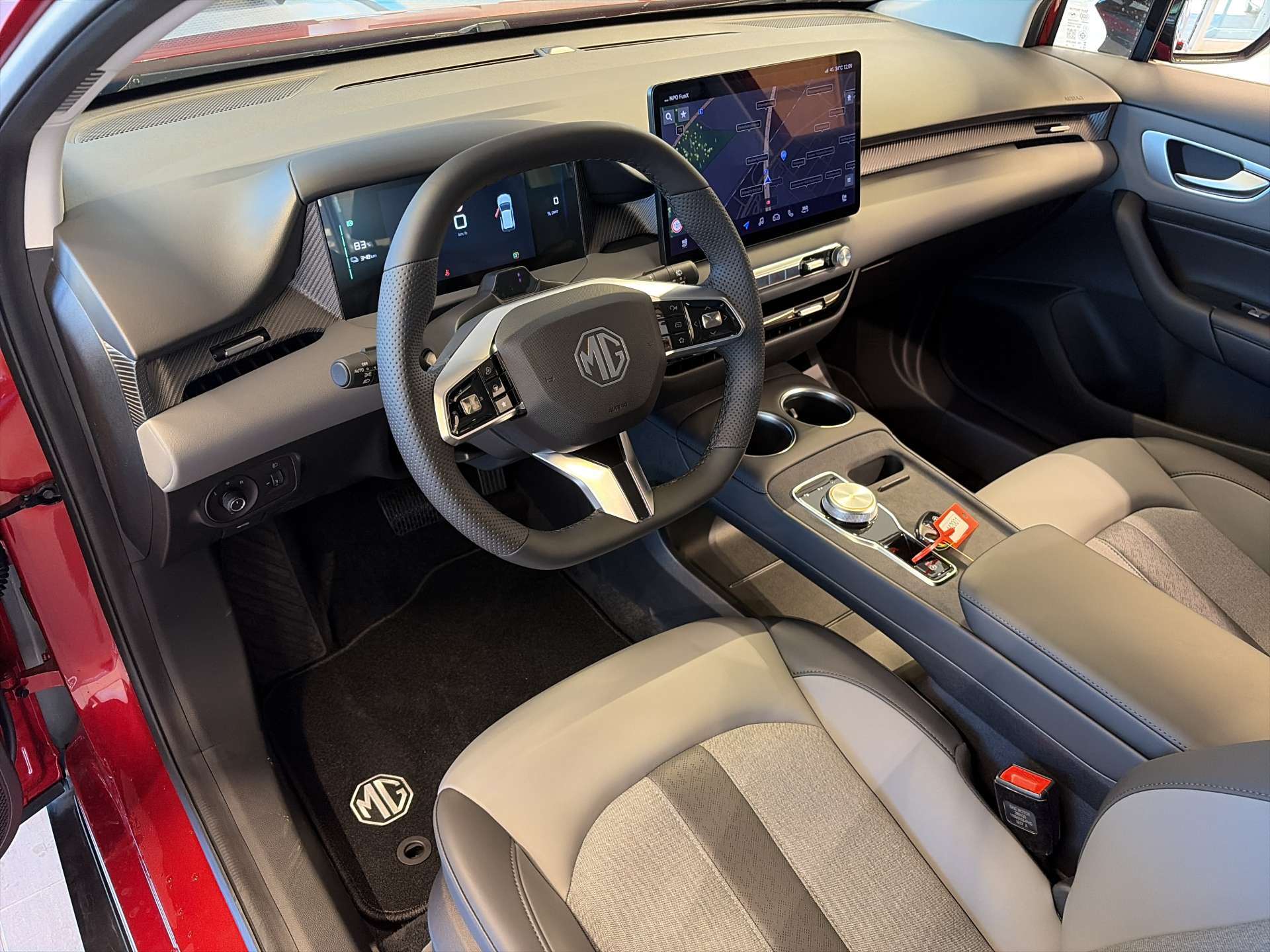 MG 4 EV 64kWh Premium Facelift Automat-image-4