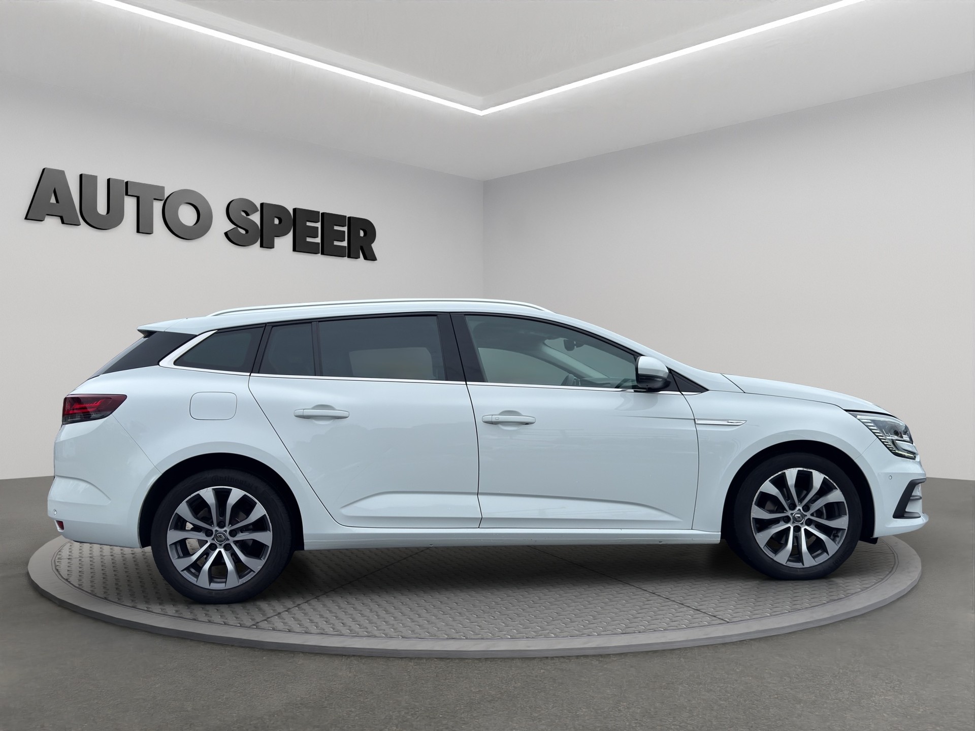 RENAULT Mégane Grandtour 1.5 Blue dCi techno EDC-showroom-element-2