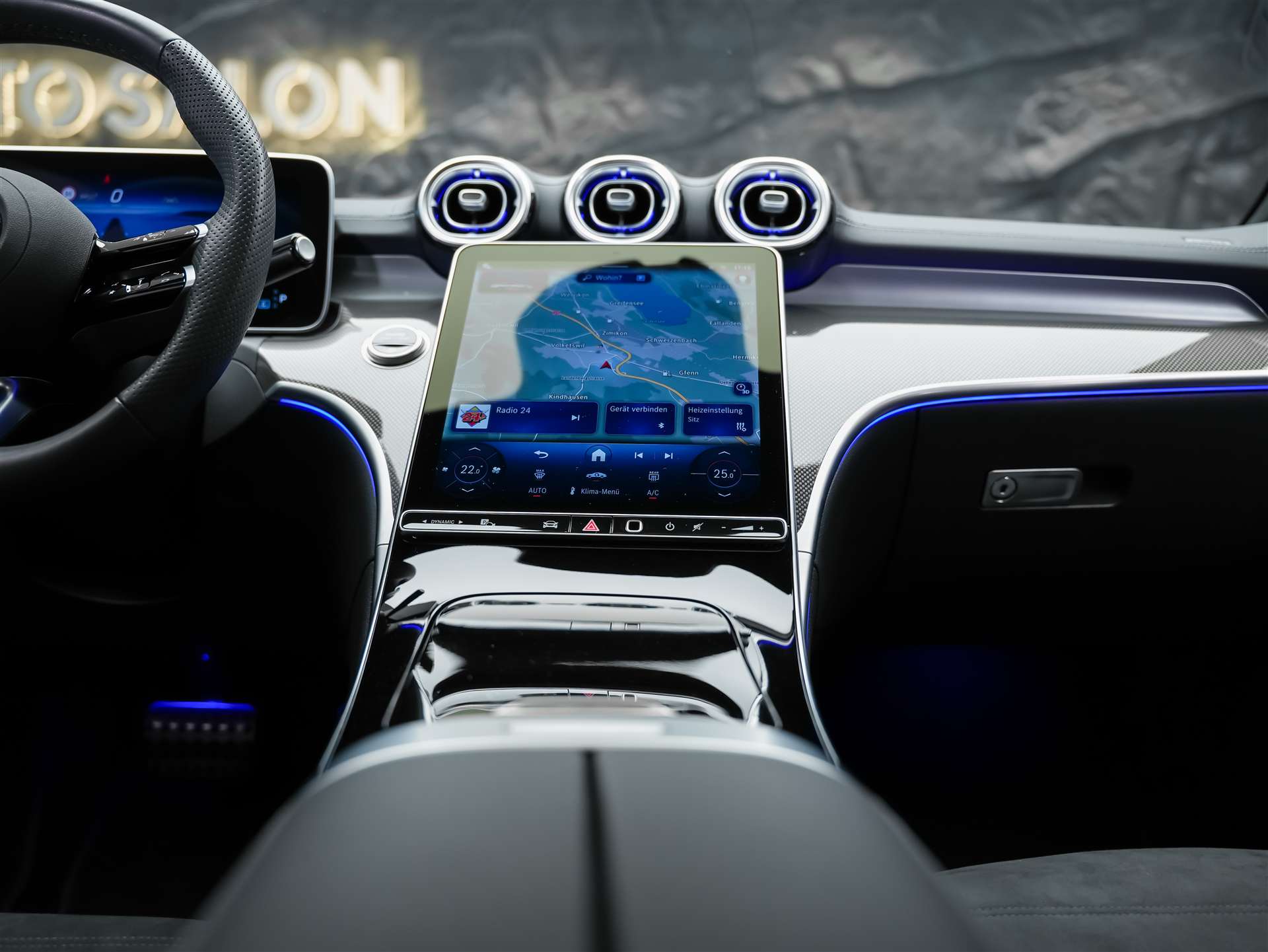 MERCEDES-BENZ CLE 200 AMG Line 4matic Coupé*Panorama*360° Kamera*Werksgarantie*-image-18