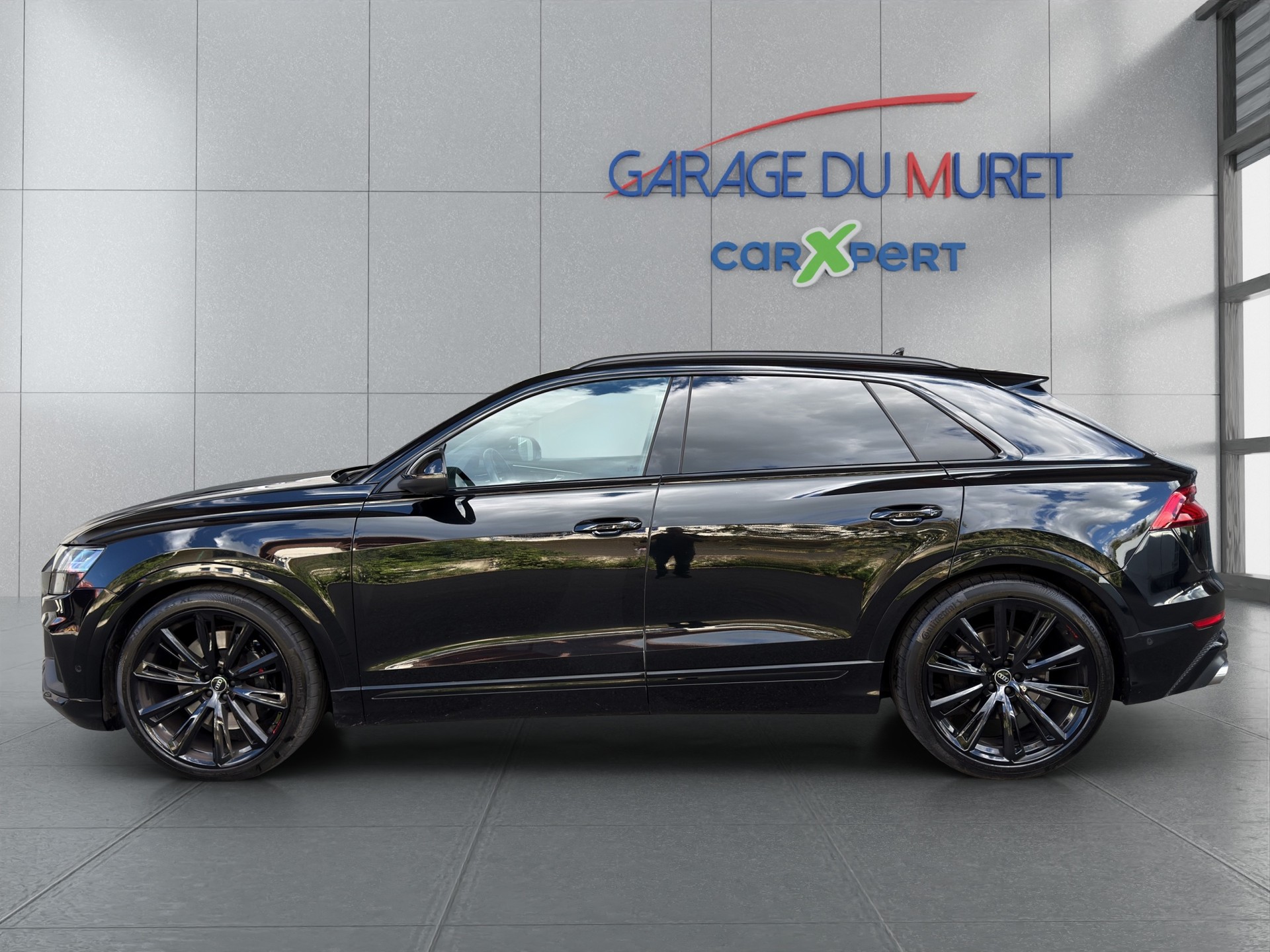 AUDI SQ8 TFSI quattro tiptronic-image-1