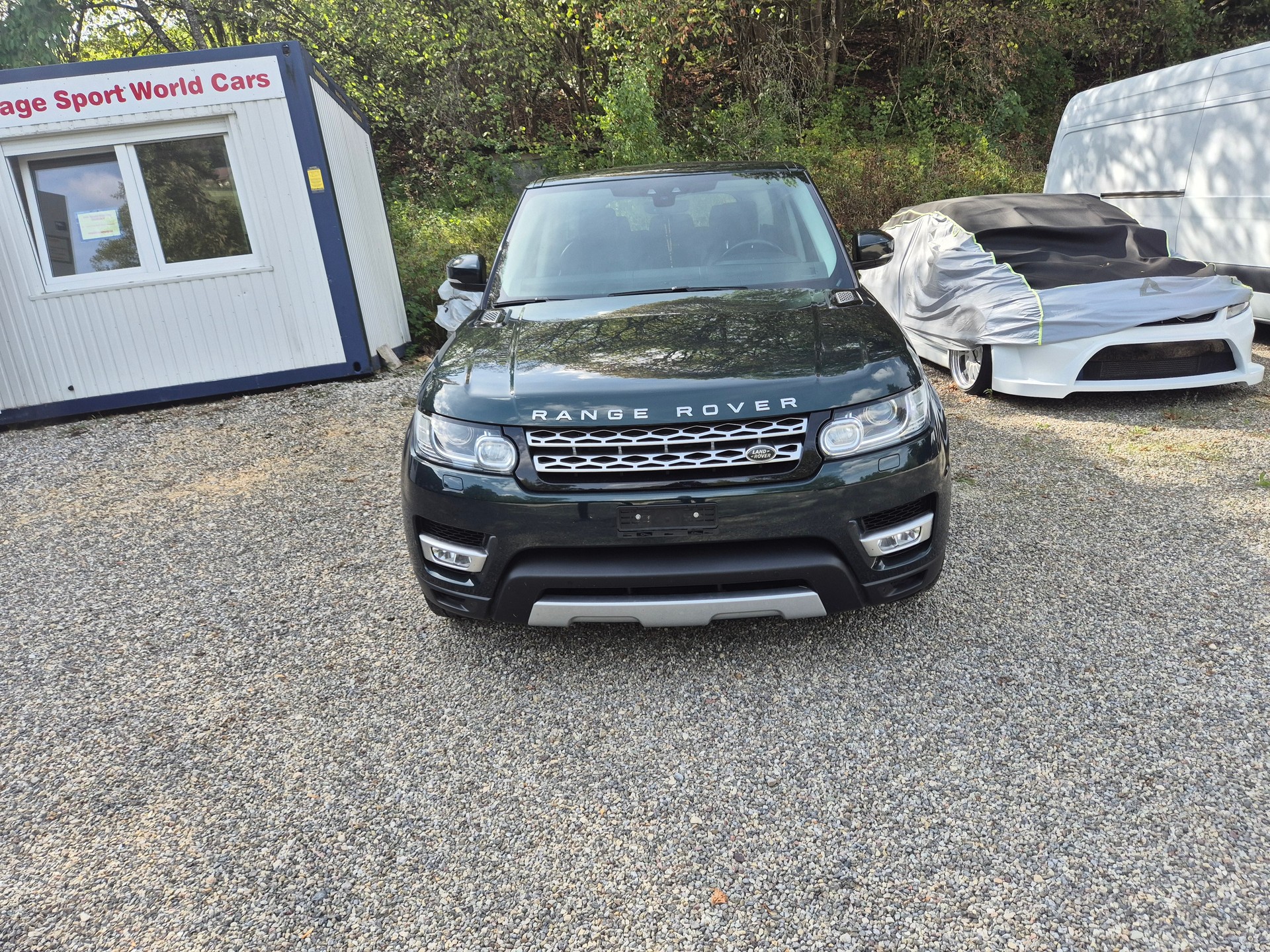 LAND ROVER Range Rover Sport 2.0SD4 HSE Automatic-showroom-element-1