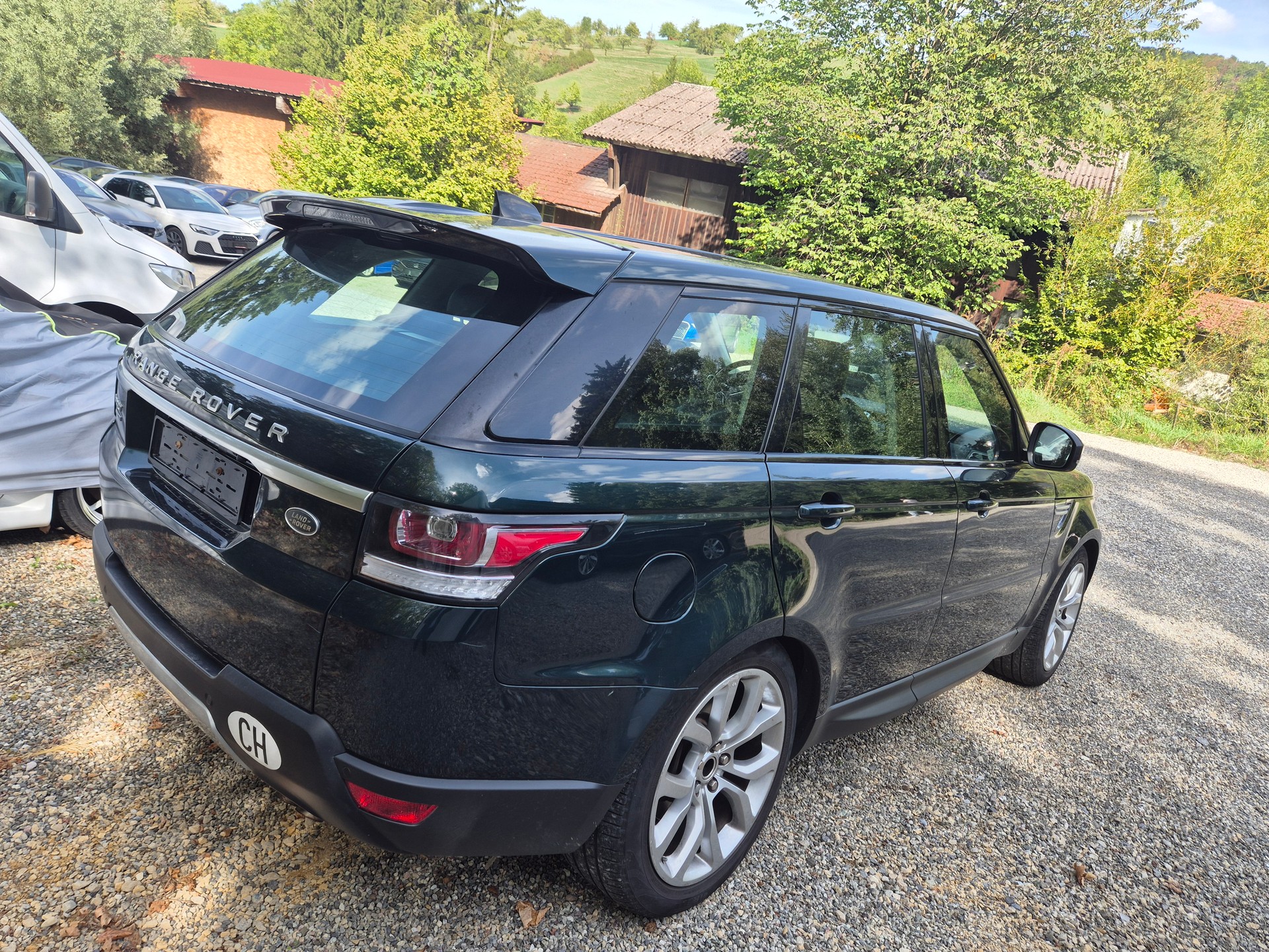 LAND ROVER Range Rover Sport 2.0SD4 HSE Automatic-image-8