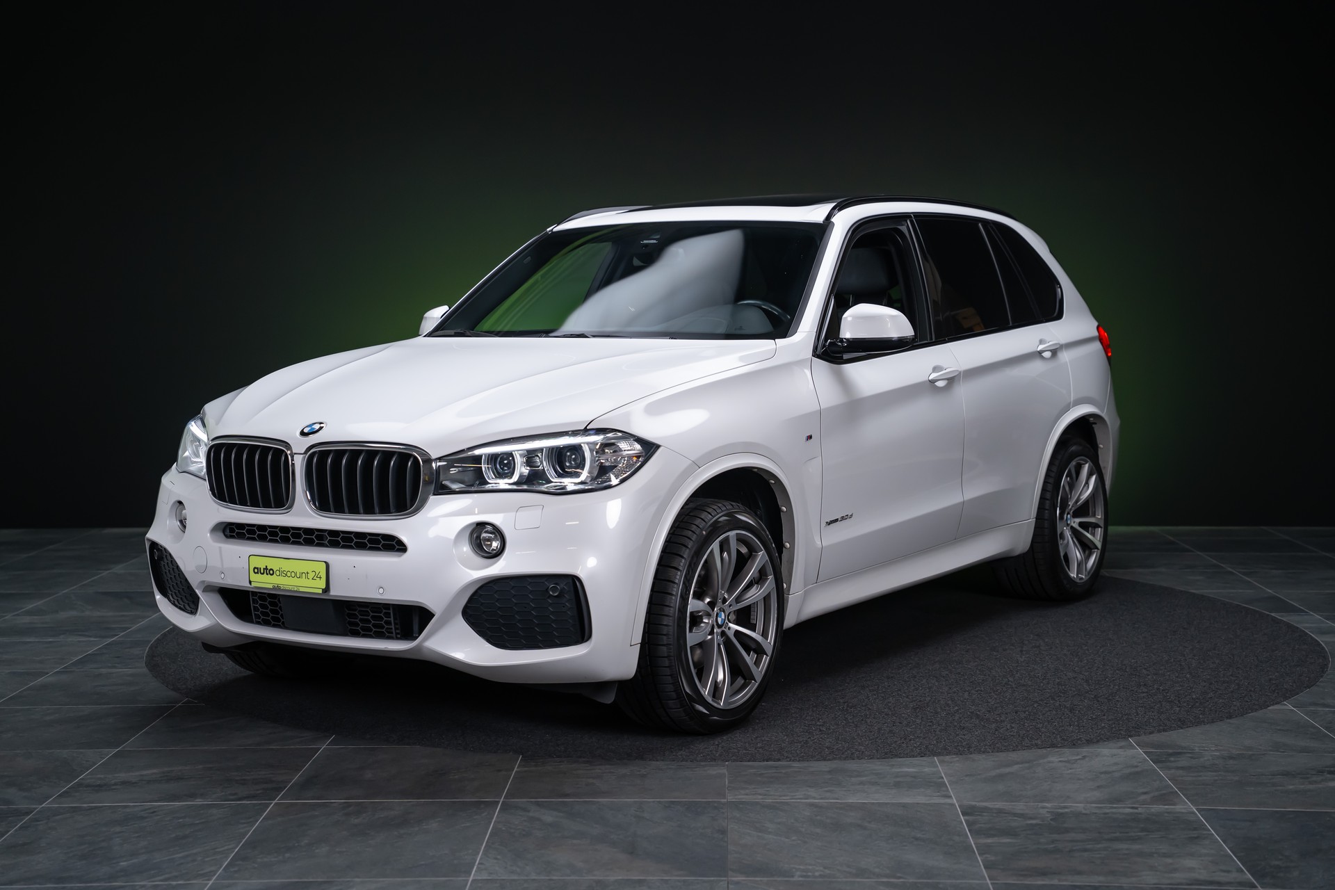 BMW X5 30d xDrive SAG M Sport / 7 Sitzer / Panorama / HeadUp