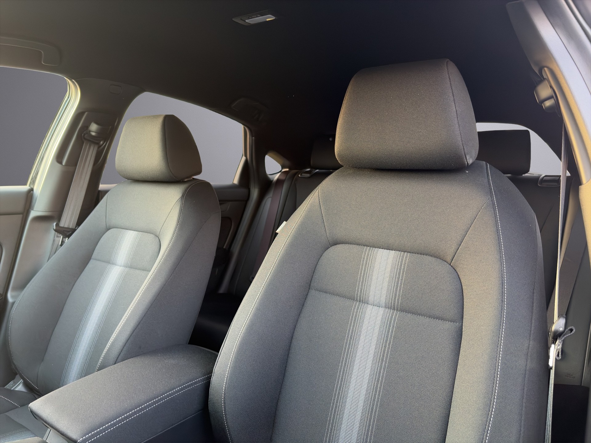HONDA Civic 2.0 i-MMD Elegance-image-12