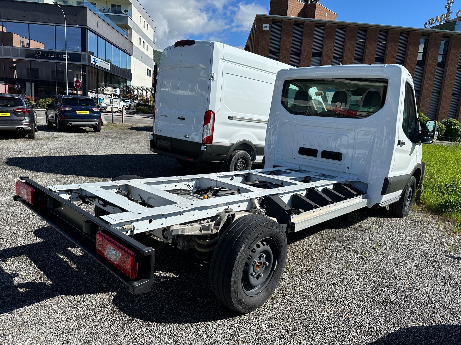 FORD E-Transit 350 L3 Trend  RWD-image-4
