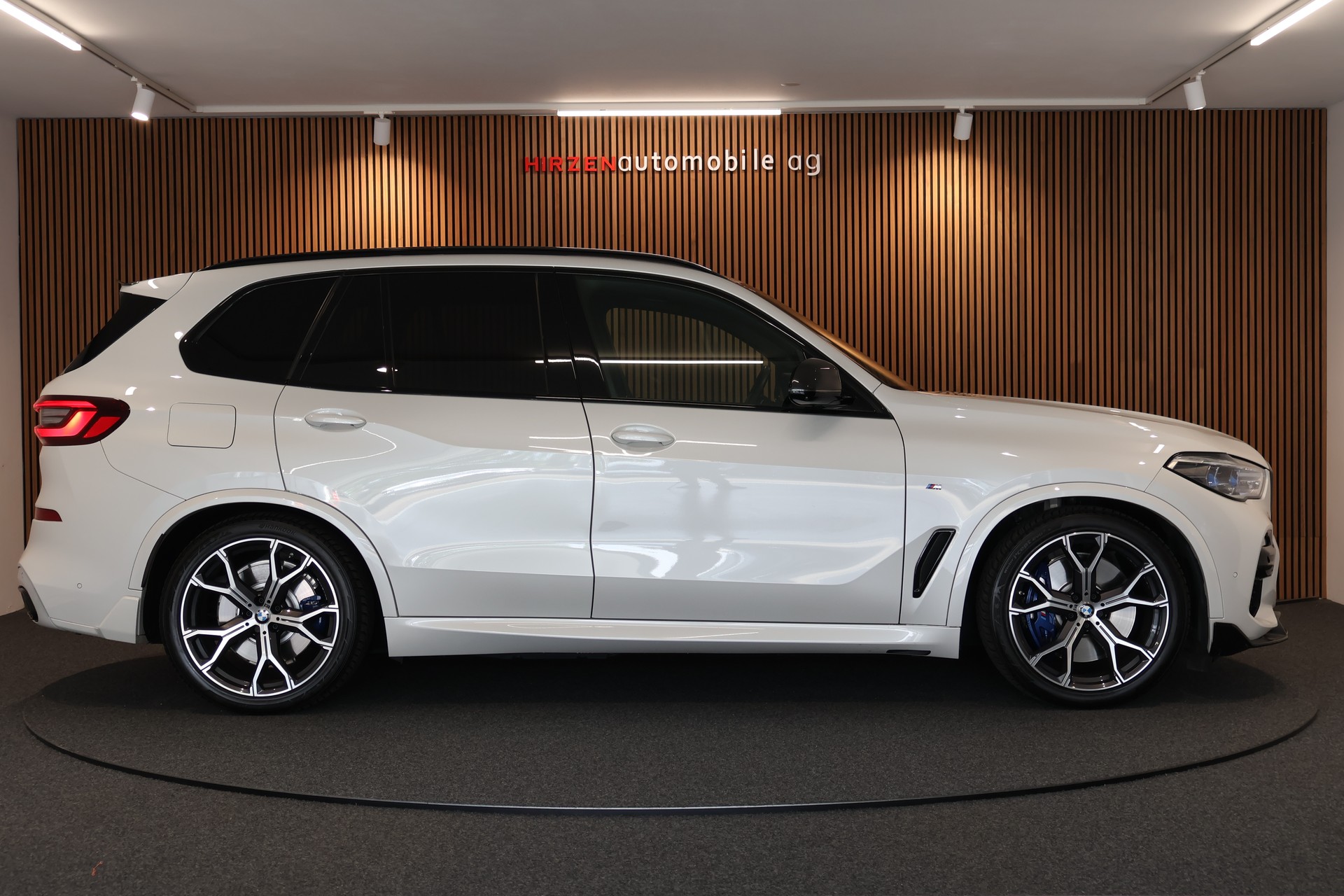 BMW X5 xDrive45e M Sport Steptronic-image-5