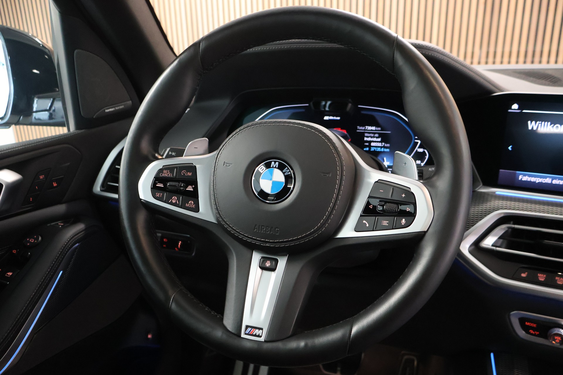 BMW X5 xDrive45e M Sport Steptronic-image-17