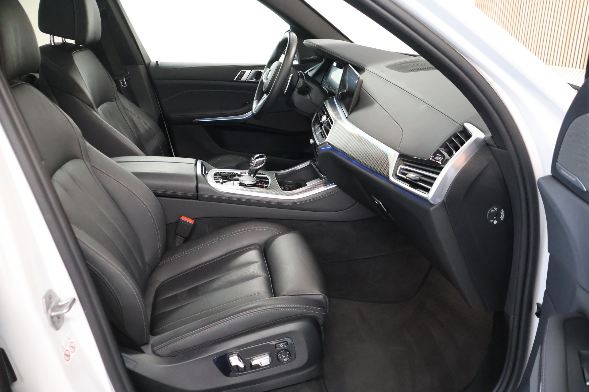 BMW X5 xDrive45e M Sport Steptronic-image-13